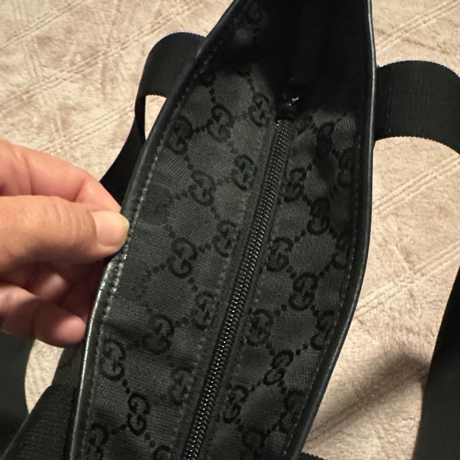 Gucci Vintage Gucci GG Canvas & Leather Shoulder Bag — Early 2000s Size ONE SIZE - 10 Thumbnail