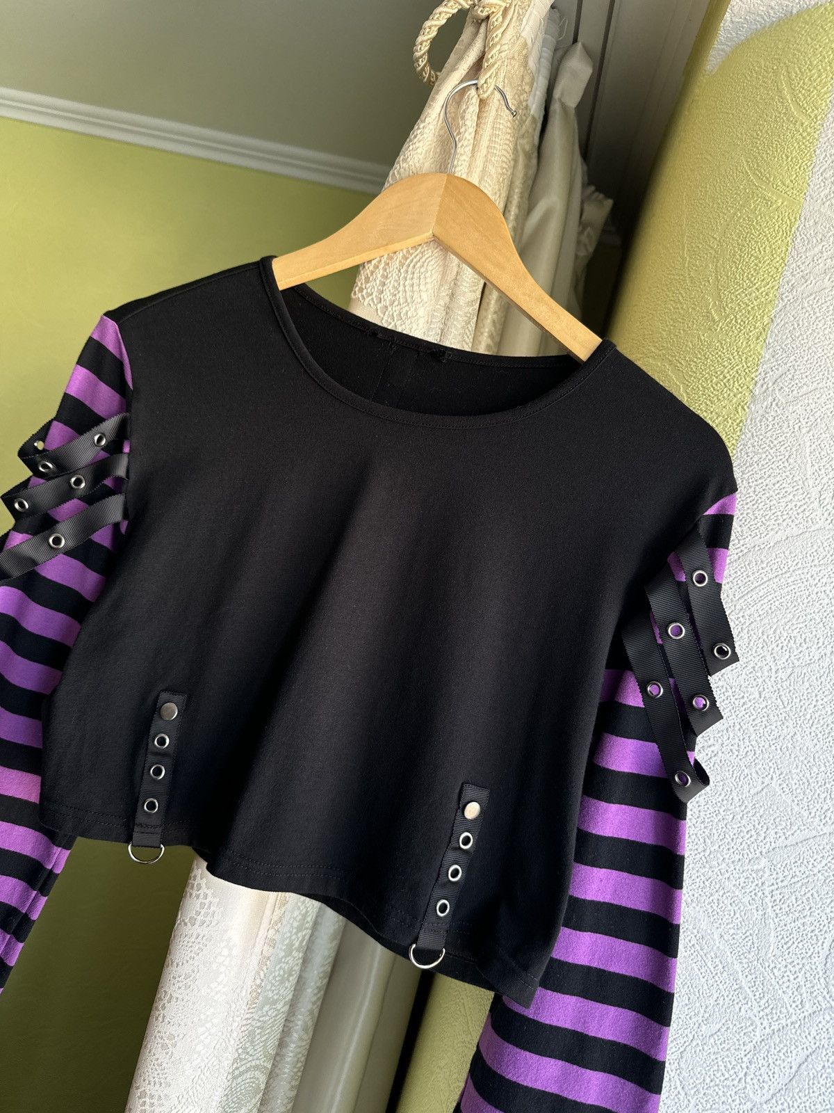 Hysteric Glamour Vintage Emo Punk Goth Cropped Longsleeve Top Black Purple Size M / US 6-8 / IT 42-44 - 8 Thumbnail