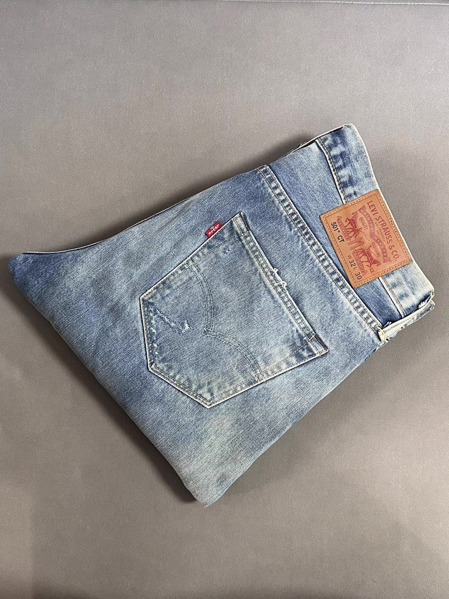 Levi's Levi's 501CT Mud-Dyed Distressed Jeans Ｑ20 Size US 36 / EU 52 - 2 Thumbnail