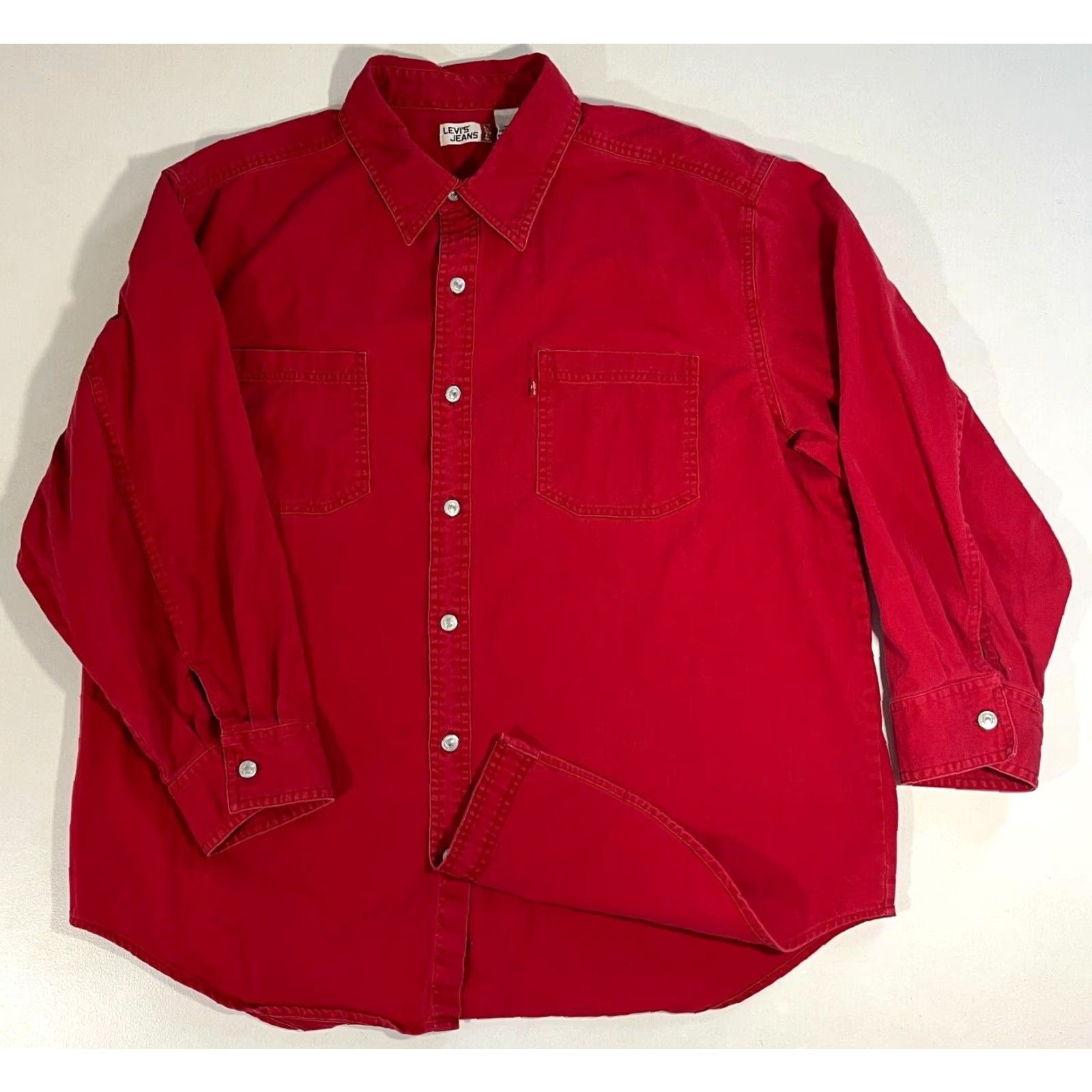 Levi's VINTAGE Levi's Men’s Denim Work Shirt Button-Up XL Red 90s Classic Pockets Long Sleeve Denim Size US XL / EU 56 / 4 - 3 Thumbnail