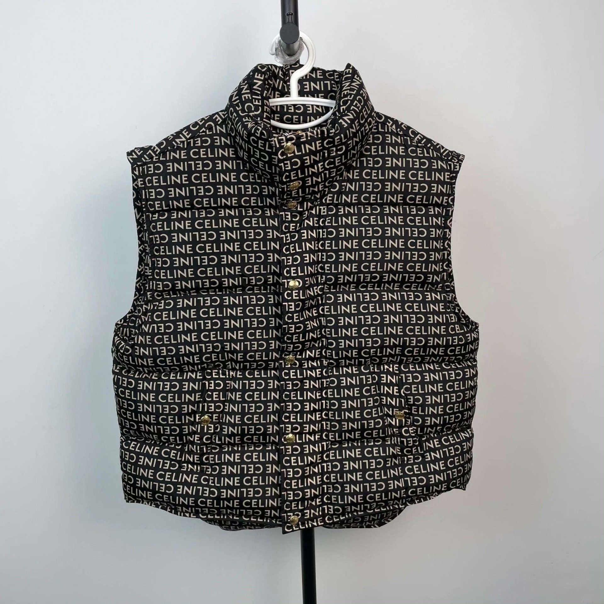 Celine Celine Black Vest L Women Size L / US 10 / IT 46 - 1 Thumbnail
