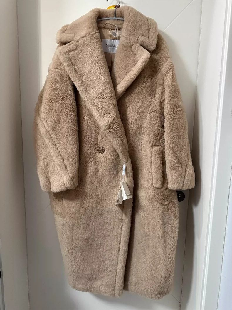 Max Mara Max Mara Cream teddy coat Size M / US 6-8 / IT 42-44 - 1 Thumbnail