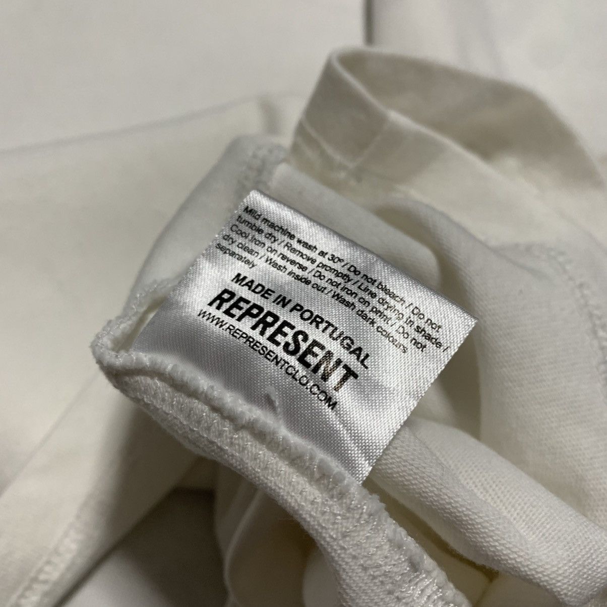 Represent Clo. Represent Medium Tee Owners Club Flat White T-Shirt Size US M / EU 48-50 / 2 - 8 Thumbnail