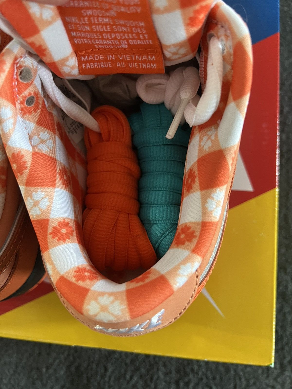 CNCPTS × Nike Orange lobster Size US 8 / EU 41 - 4 Thumbnail