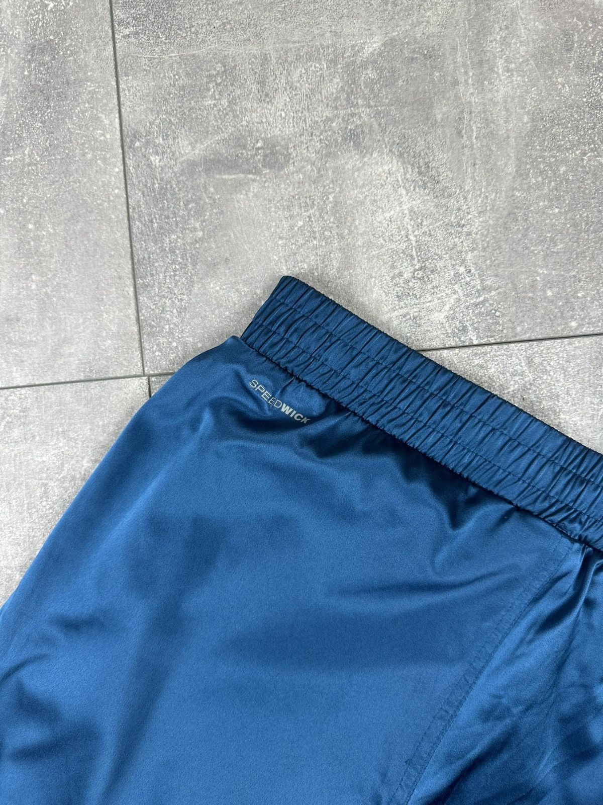 Reebok Reebok Les Mills Boxing Blue Mens Sportswear Short Size US 32 / EU 48 - 14 Thumbnail