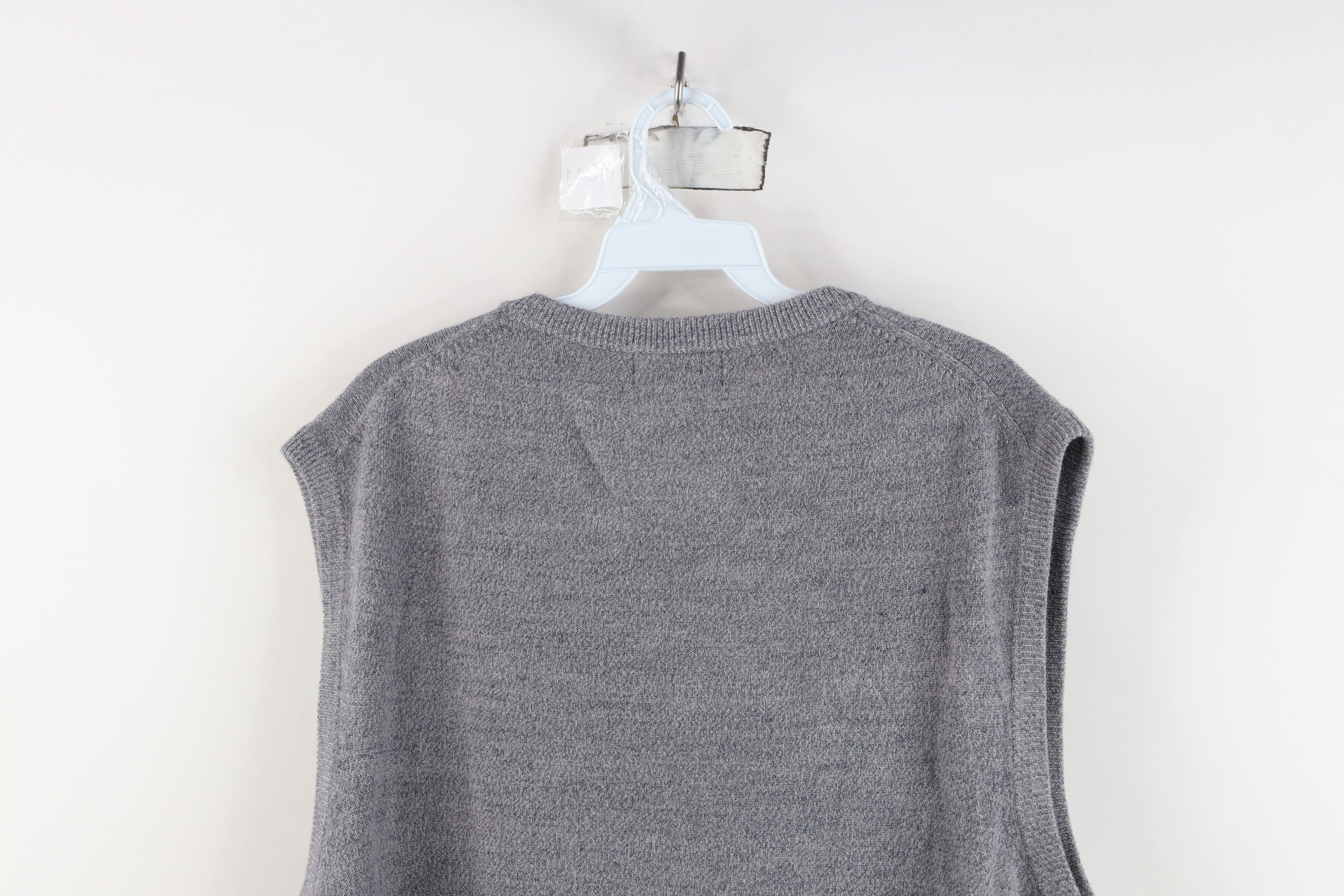 Vintage Deadstock Vintage 90s Streetwear Knit Sweater Vest Gray Size US XL / EU 56 / 4 - 8 Thumbnail