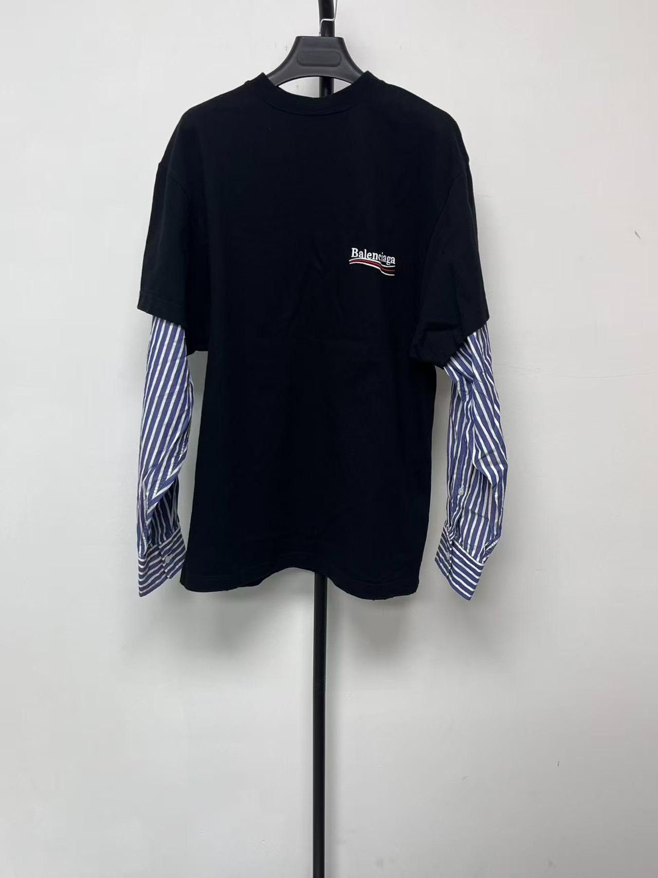 Balenciaga Balenciaga Political Campaign Logo Print Layered Long-Sleeve T-Shirt Size US S / EU 44-46 / 1 - 1 Thumbnail