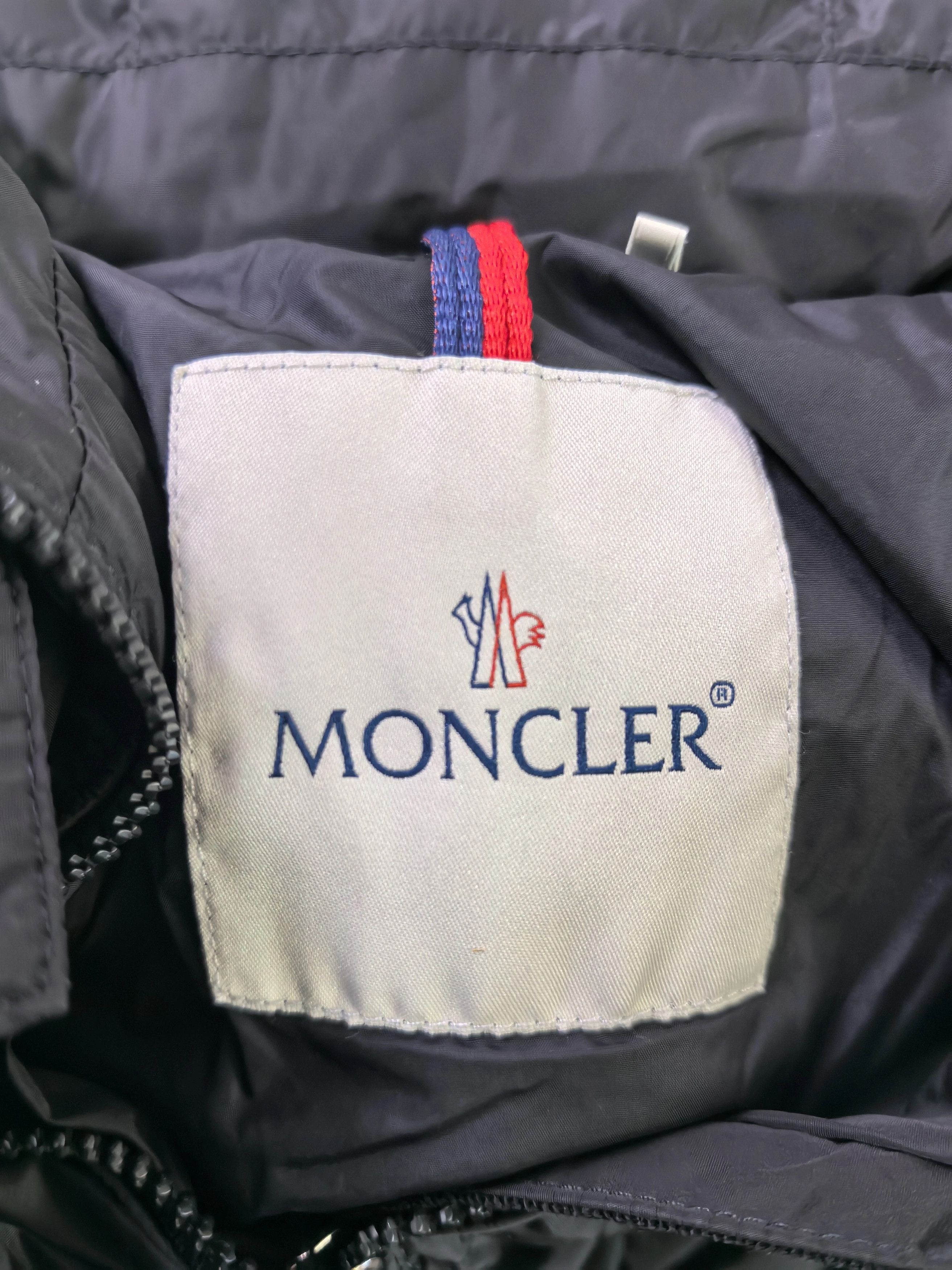 Moncler Moncler Logo Sleeve Patch Down Jacket 99 New Size XS / US 0-2 / IT 36-38 - 3 Thumbnail