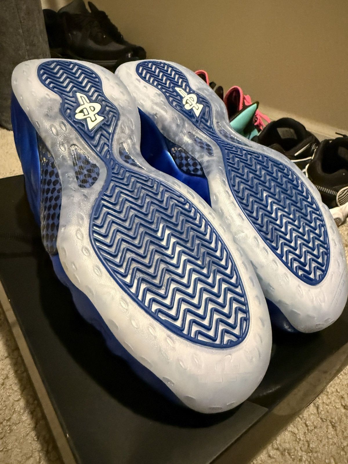 Nike Nike Air Foamposite One Size US 8 / EU 41 - 7 Thumbnail