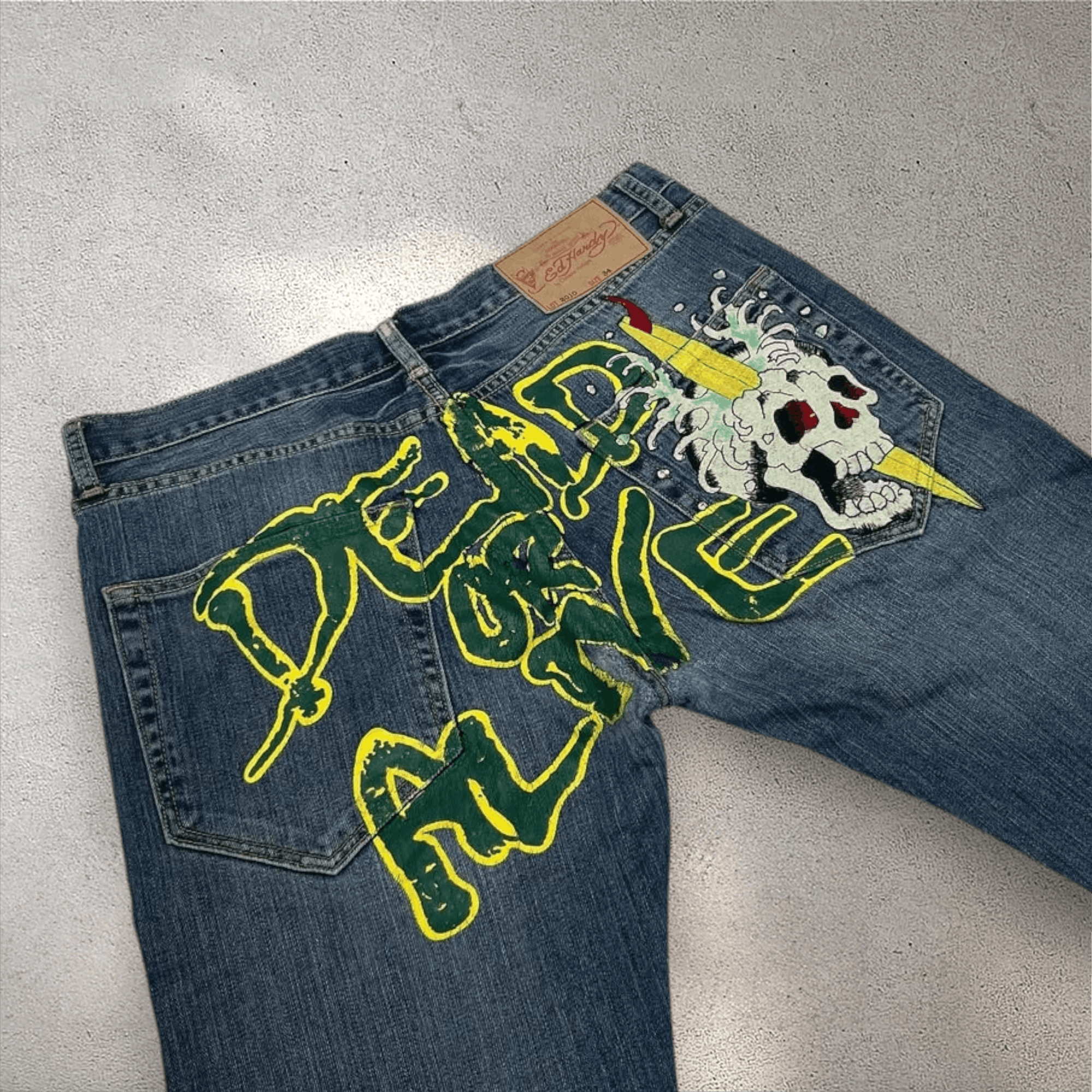 Christian Audigier × Ed Hardy Crazy 💥 Ed Hardy ' DEAD OR ALIVE ' Embroiderd Baggy Denim Size US 36 / EU 52 - 9 Thumbnail