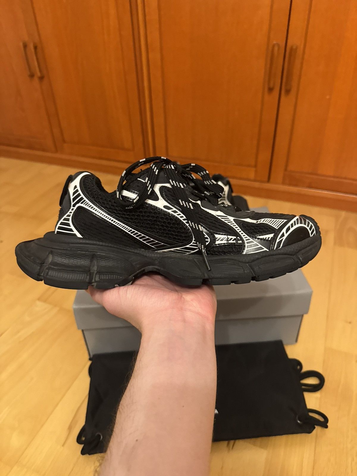 Balenciaga Balenciaga 3XL Triple Black Size US 7 / EU 40 - 4 Thumbnail