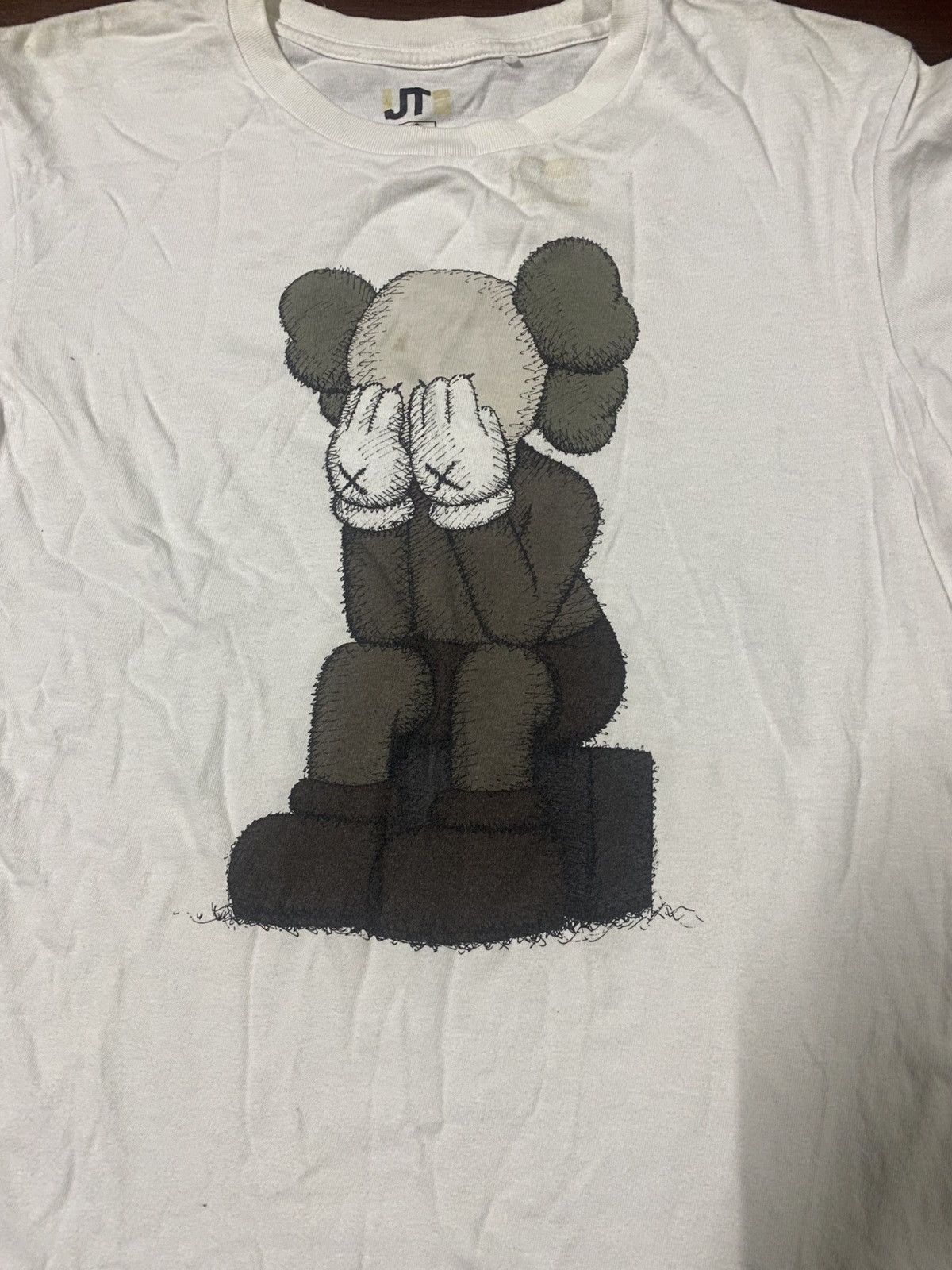 Kaws Rare kaws sad tee Size US S / EU 44-46 / 1 - 1 Thumbnail
