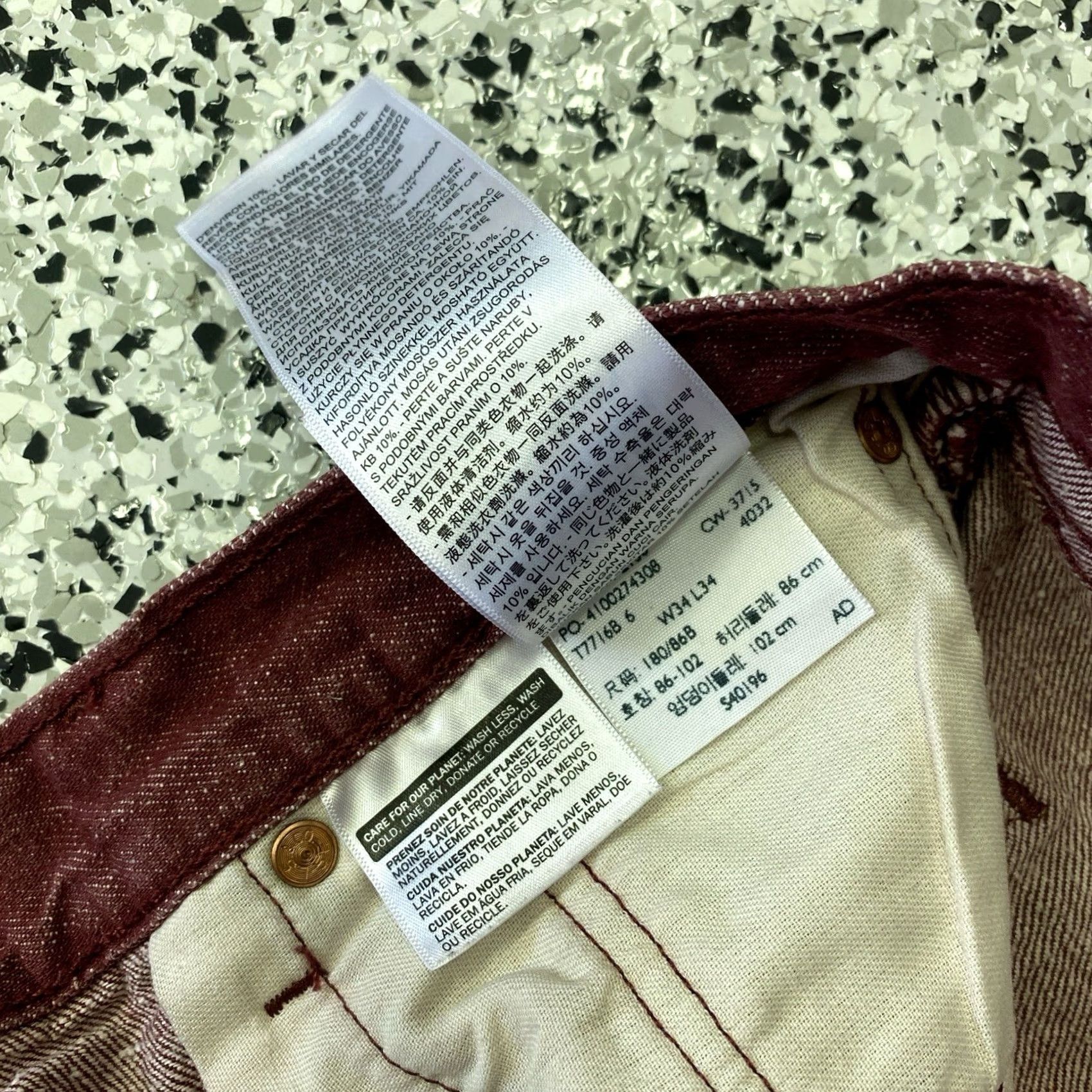 Levi's VINTAGE Levi's 501 Jeans Button Fly 34x34 Measure 32x27 White Oak Cone Red Denim Mens Jeans Regular 5-Pocket Denim Cotton Mens Red Jeans Size US 32 / EU 48 - 4 Thumbnail