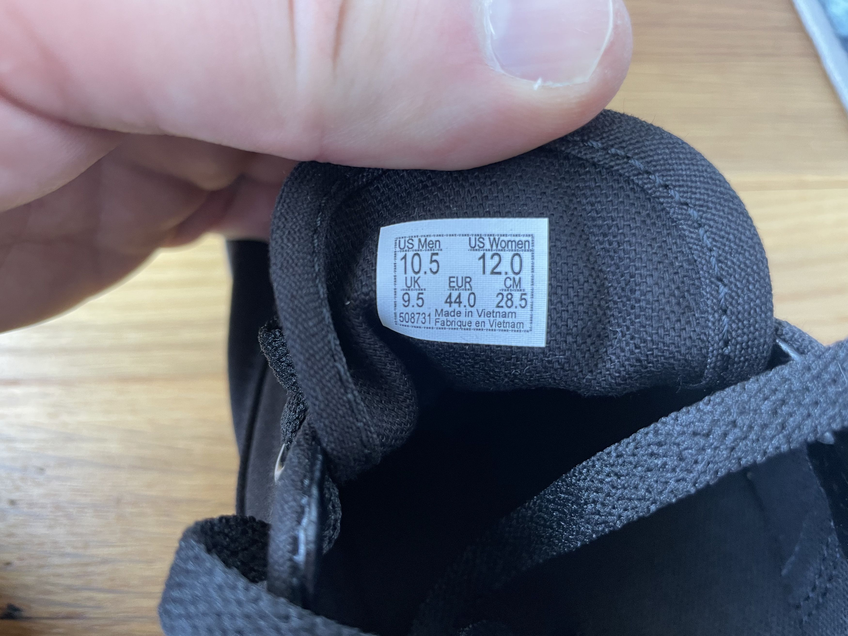 Vans Vans Authentic Skate Shoe Size US 10.5 / EU 43-44 - 12 Thumbnail