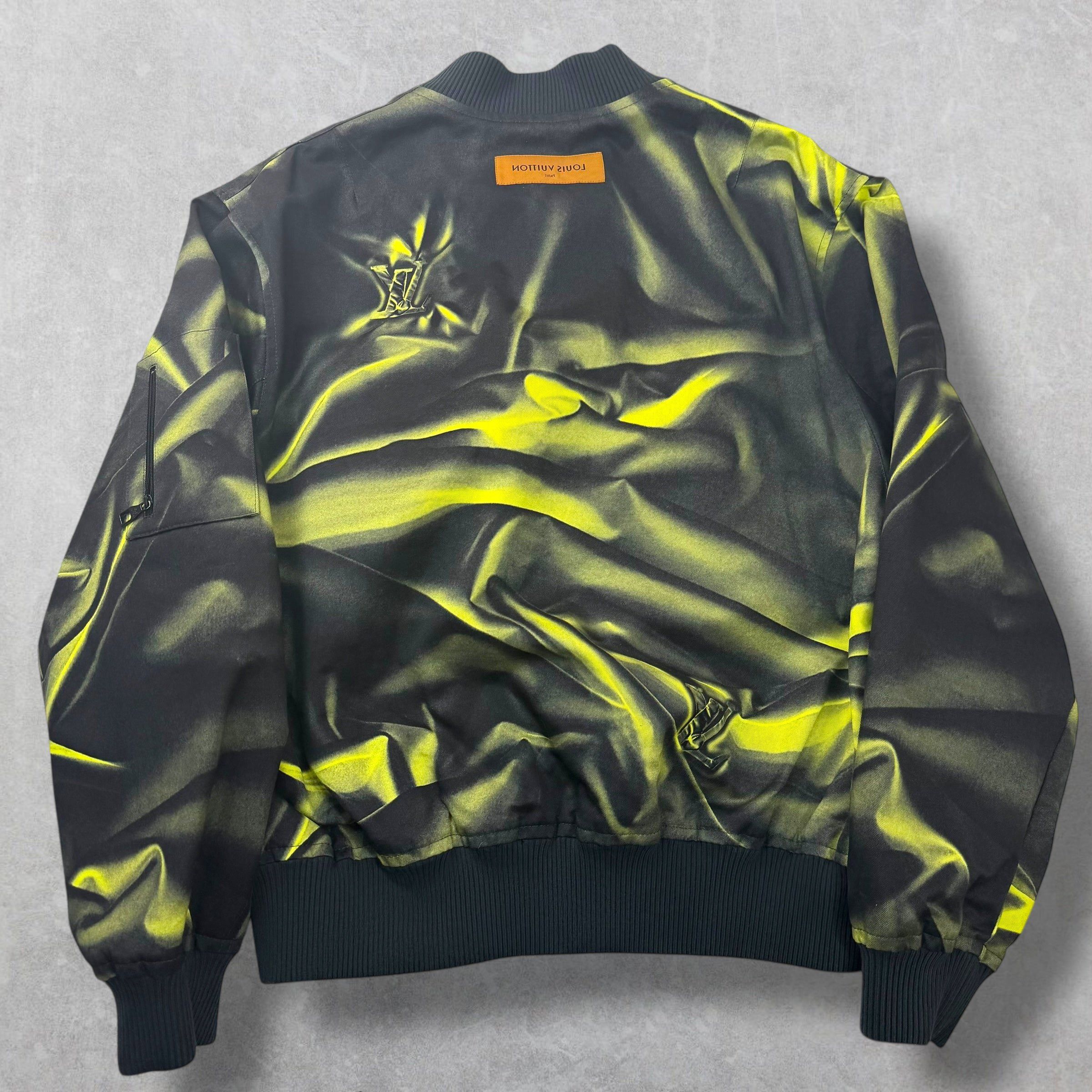 Louis Vuitton Louis Vuitton LV Dune Logo Bomber Jacket 56 (XXL) Size US XXL / EU 58 / 5 - 2 Thumbnail
