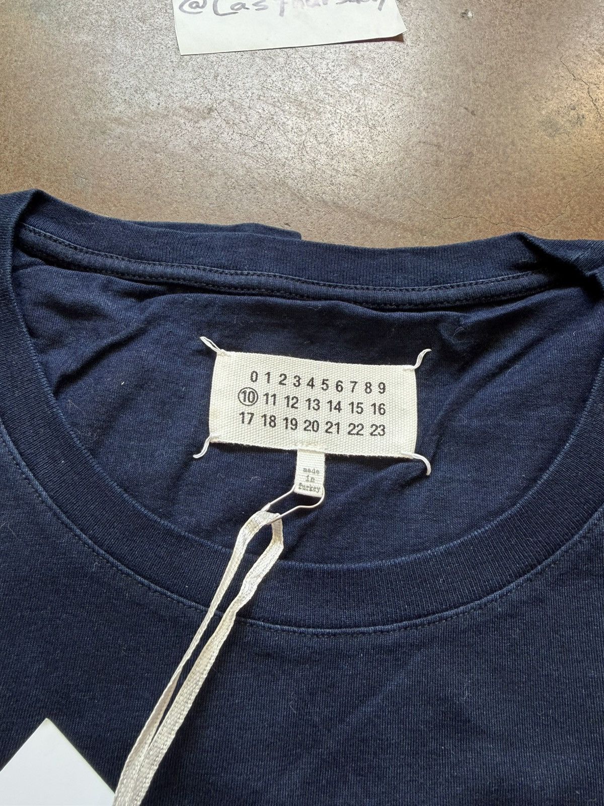 Maison Margiela Maison Margiela Line 10 Basic Tee Navy Large Size US L / EU 52-54 / 3 - 5 Thumbnail