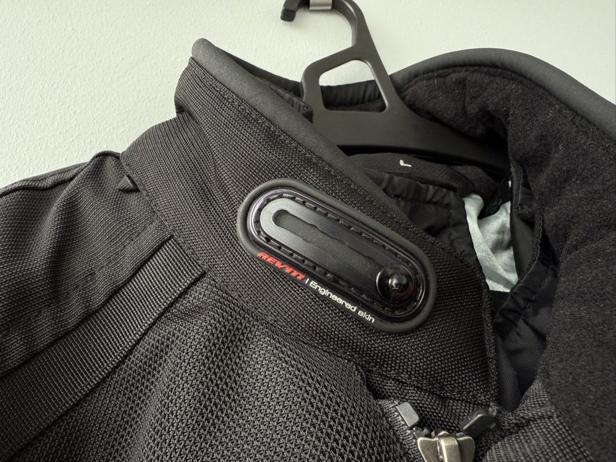 Dainese Revit Enginereed Skip Hydratex Moto Jacket Size US L / EU 52-54 / 3 - 19 Thumbnail
