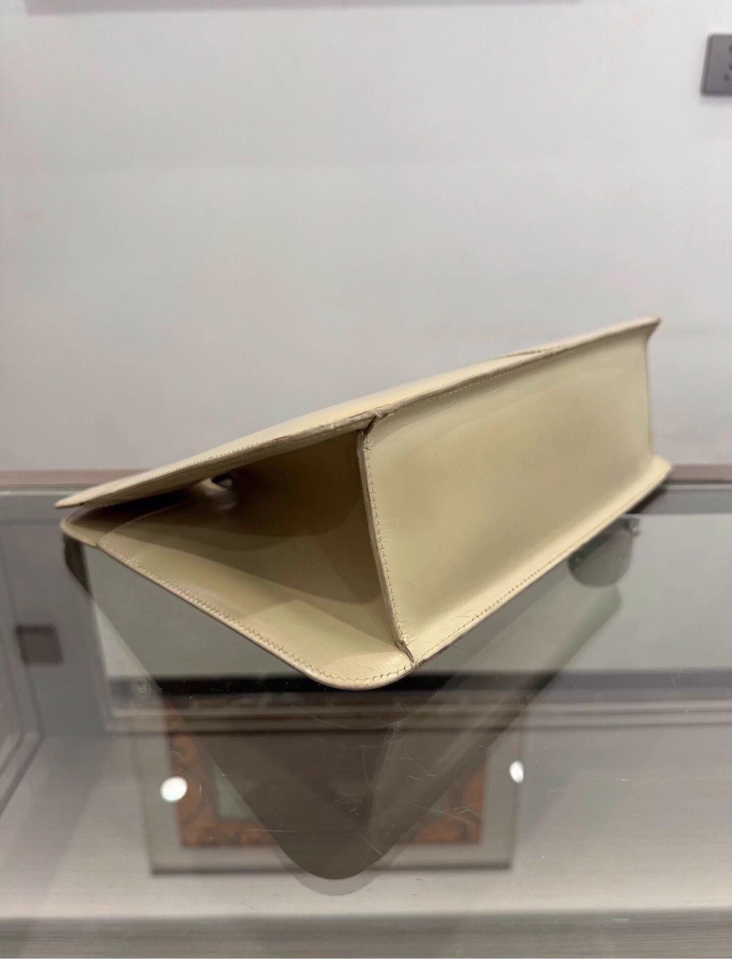 Loewe Loewe Museum Black Logo Khaki Clutch 95new Auth Size ONE SIZE - 6 Thumbnail