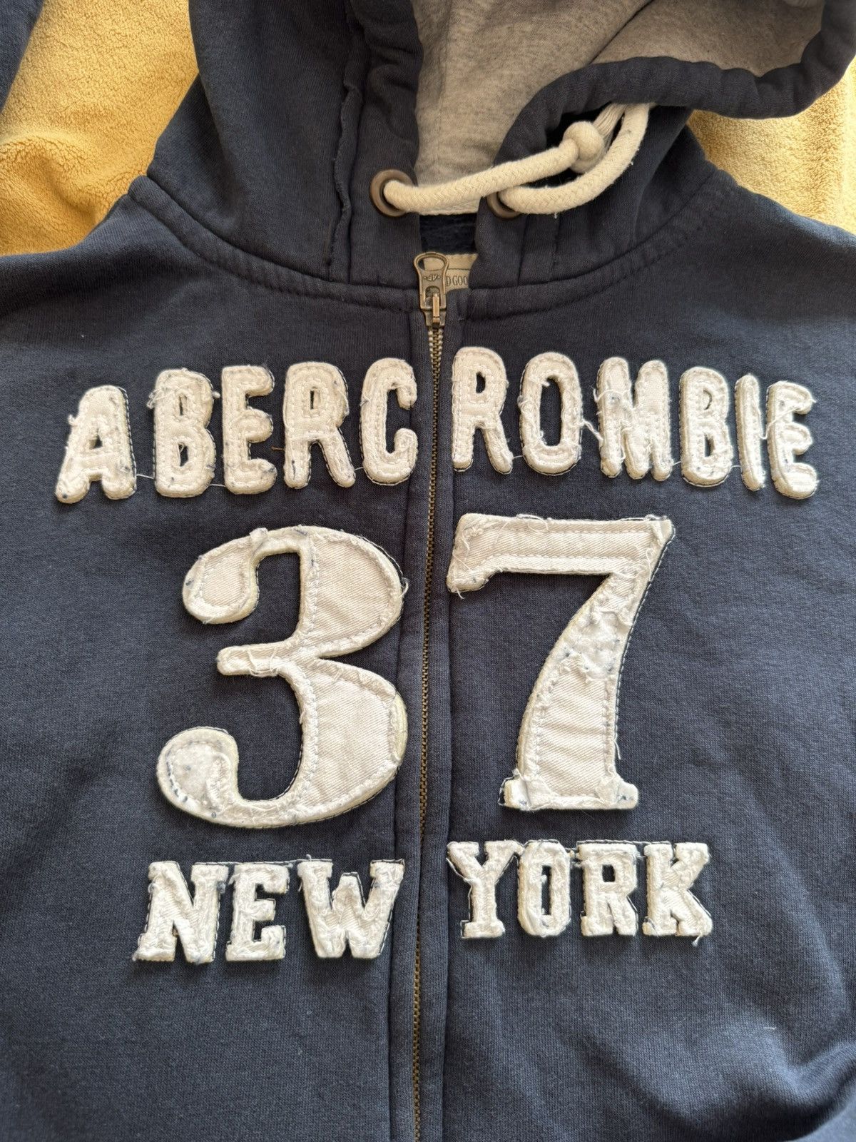 Abercrombie & Fitch ABERCOMBIE & FITCH VINTAGE QUALITY ZIP HOODIE SWEATSHIRT Size US M / EU 48-50 / 2 - 2 Thumbnail