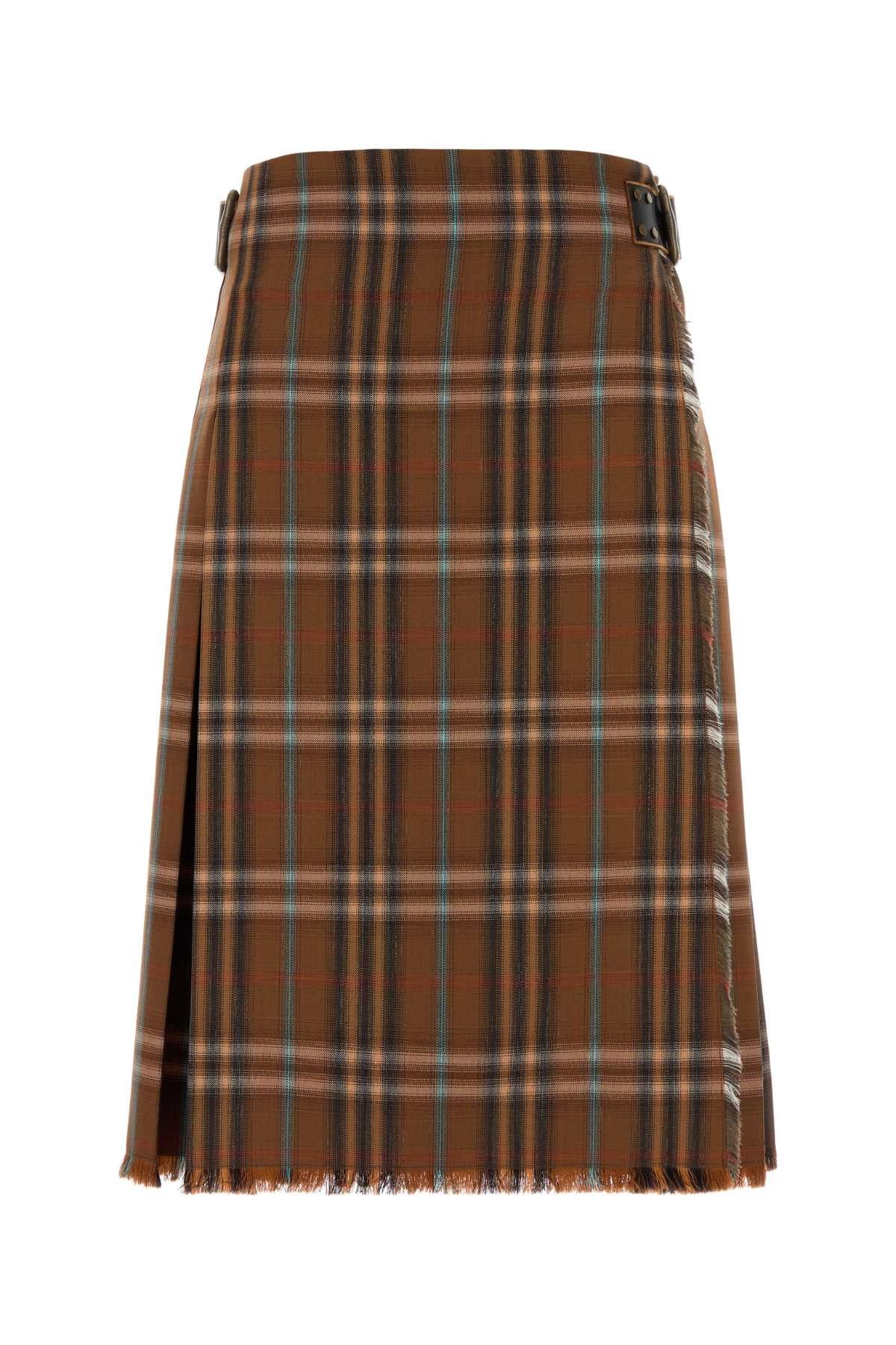 Burberry Embroidered Wool Skirt Size 27" / US 4 / IT 40 - 1 Thumbnail