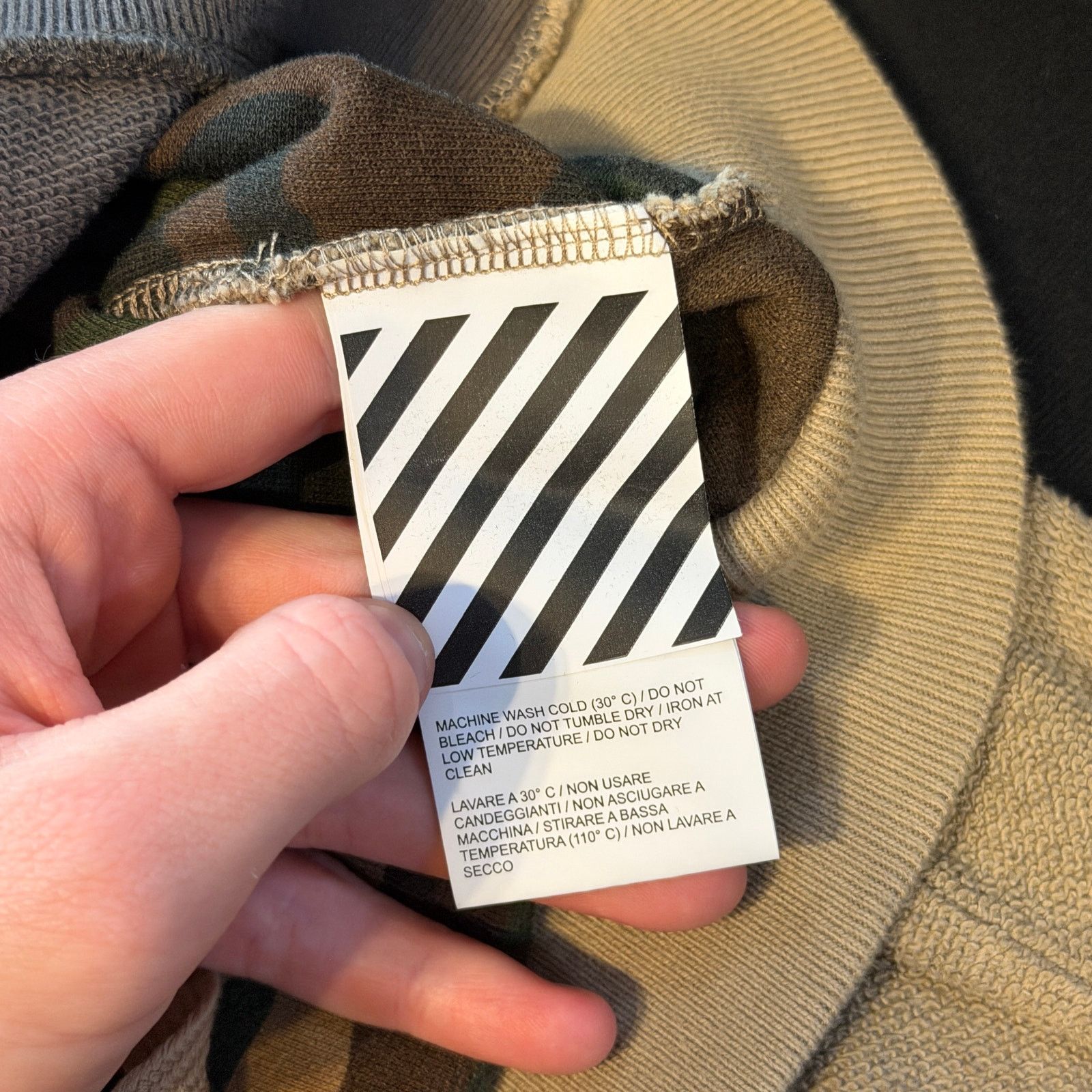 Off-White Off-White Reconstructed Camouflage Sweatshirt Size US S / EU 44-46 / 1 - 4 Thumbnail