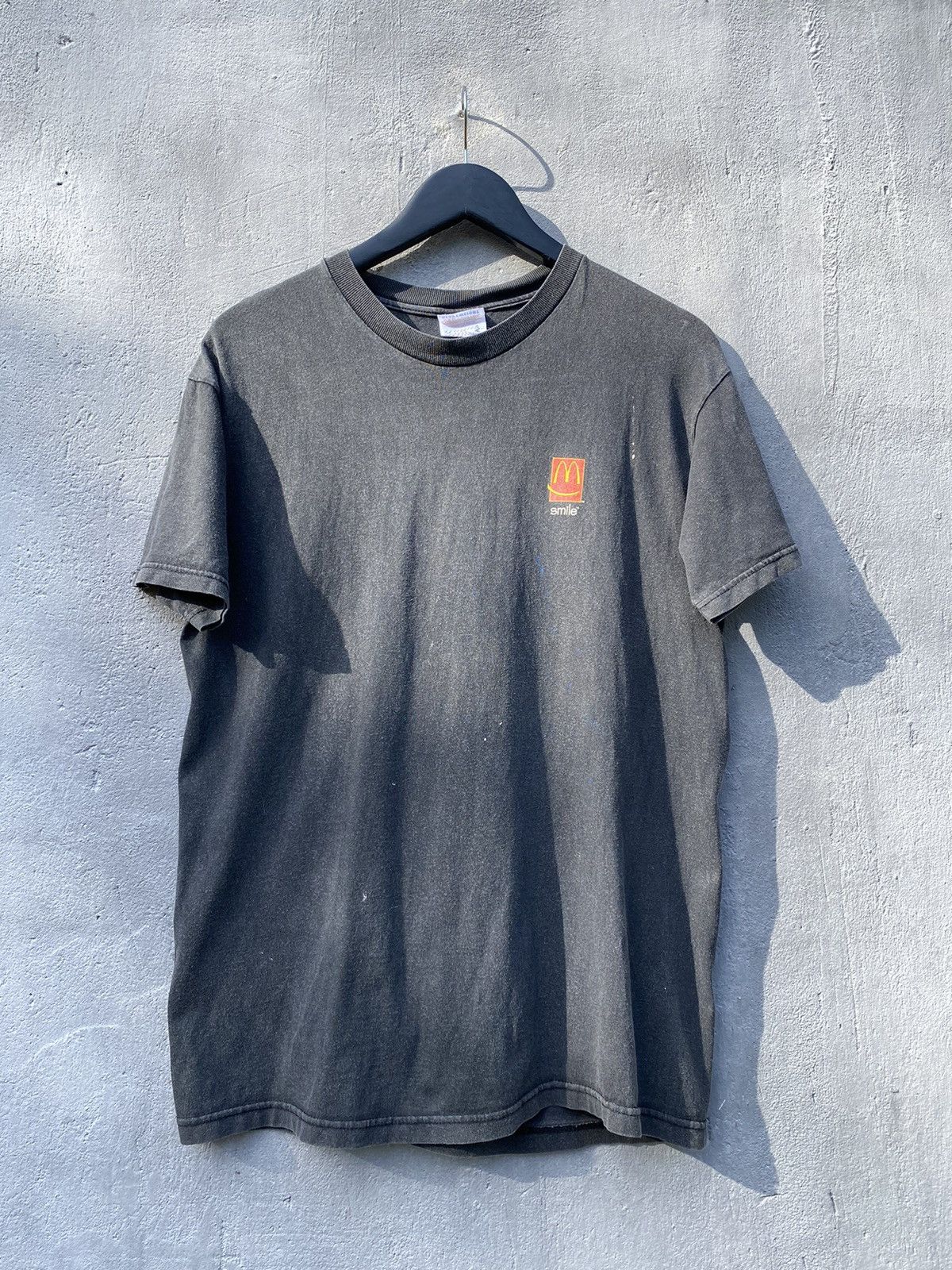 Band Tees Vintage 1995 McDonalds "We Love To See You Smile" Faded Tee Size US M / EU 48-50 / 2 - 3 Thumbnail