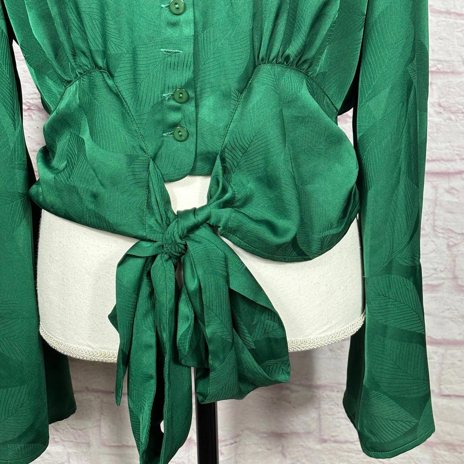 Other Flying Tomato Green Tie-Front Blouse Large Size L / US 10 / IT 46 - 8 Thumbnail