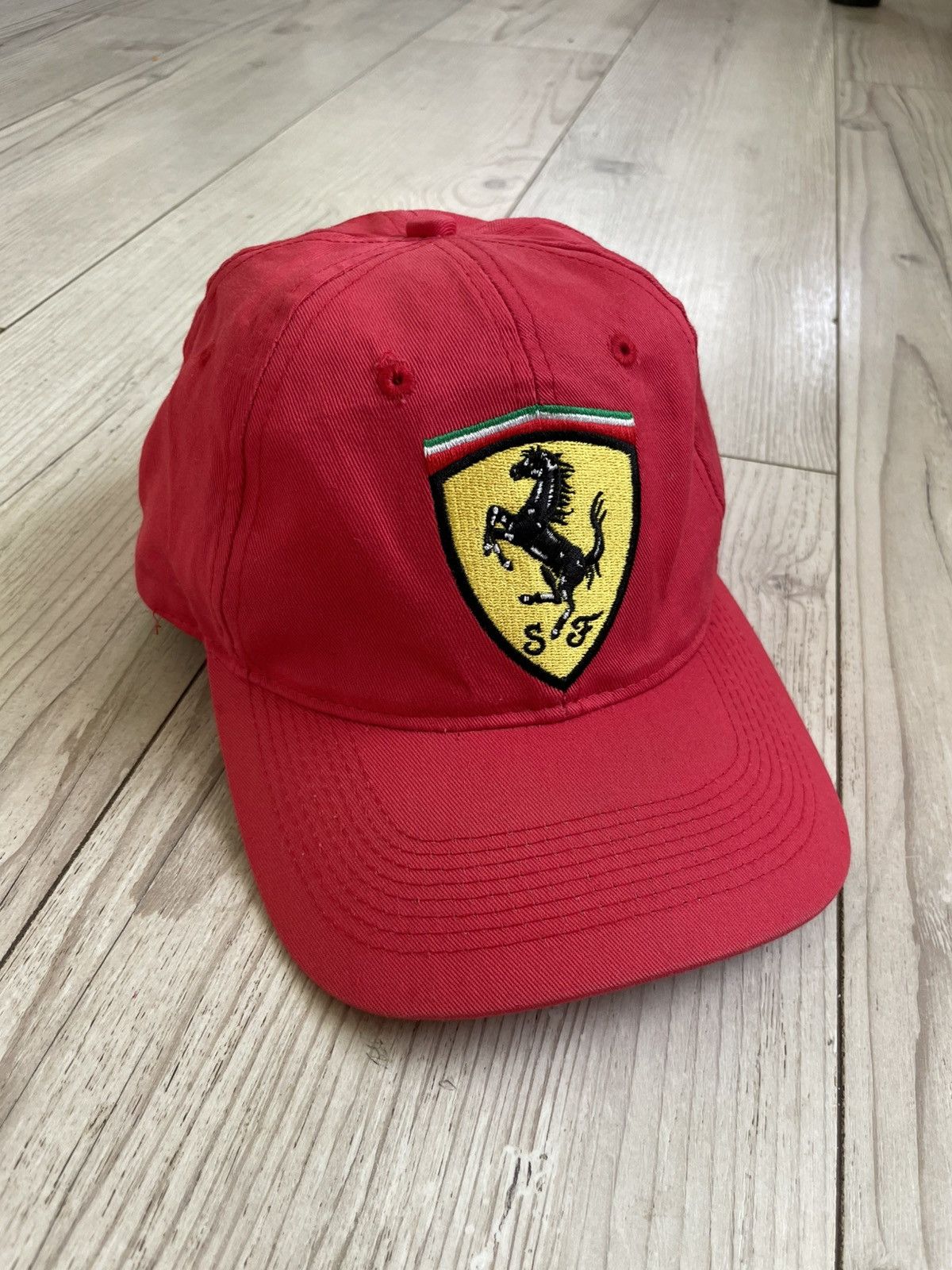 Ferrari × Formula 1 Vintage Ferrari Hat Cap Racing Italy Y2K Size ONE SIZE - 3 Thumbnail