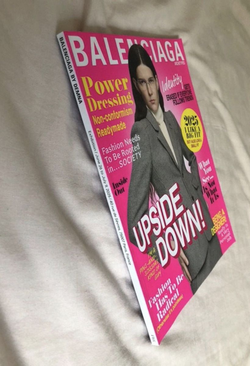 Balenciaga Balenciaga Demna Magazine Size ONE SIZE - 4 Thumbnail