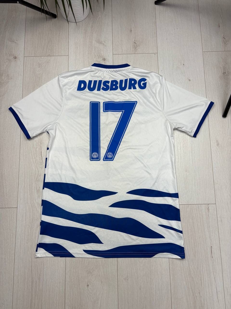 Other MSV Duisburg #17 Soccer jersey Trikot Home 2020/21 size XL Size US L / EU 52-54 / 3 - 8 Thumbnail
