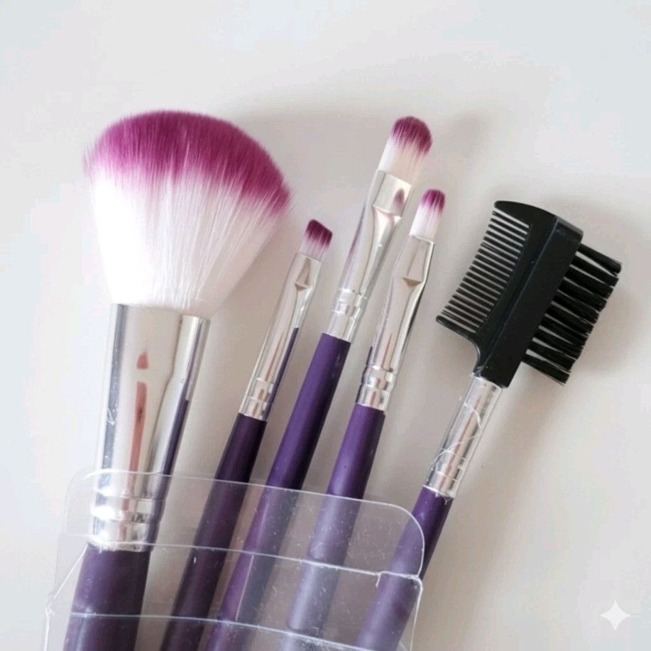 Other Make-Up Brush 5pc Set NEW Short Handle Soft Blush Eyeshadow Size ONE SIZE - 5 Thumbnail