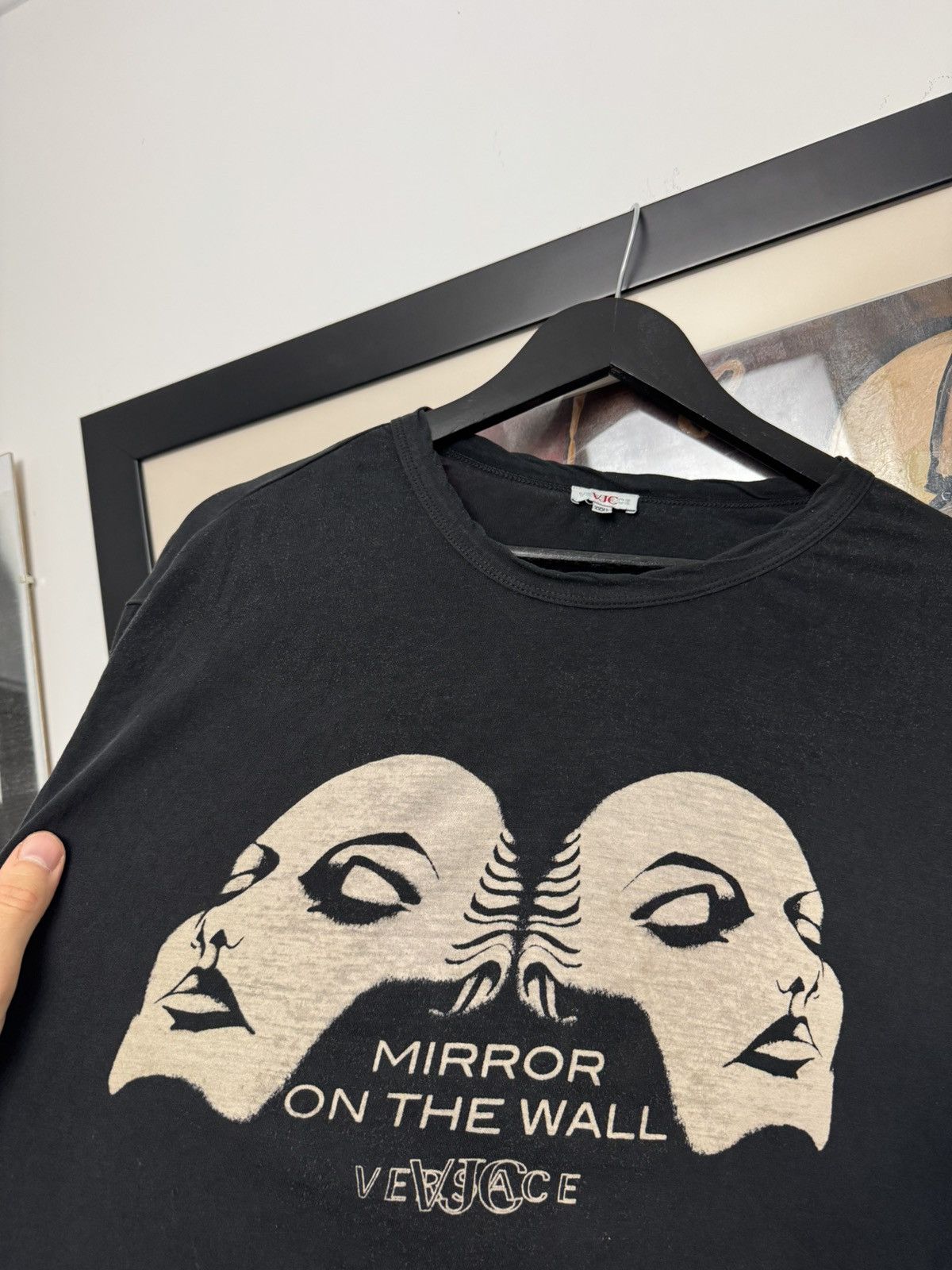 Versace Versace VJC big logo vintage tee designer mirror heads faces Size US XL / EU 56 / 4 - 2 Thumbnail