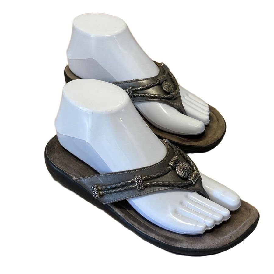 Minnetonka Minnetonka Silverbay Sandals 7 Women Pewter Charm Braid Size US 7 / IT 37 - 1 Thumbnail