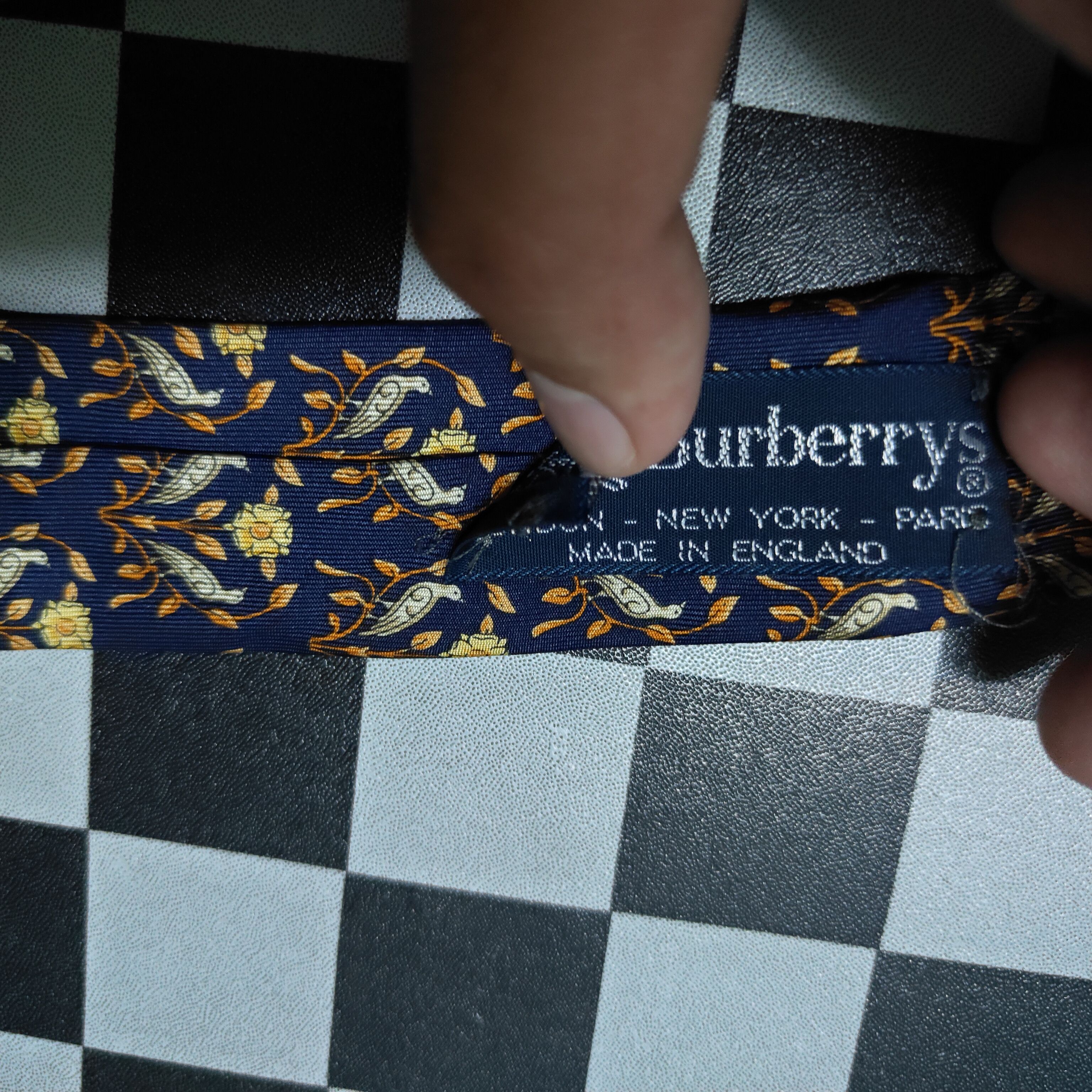 Burberry Burberrys Tie Size ONE SIZE - 5 Thumbnail