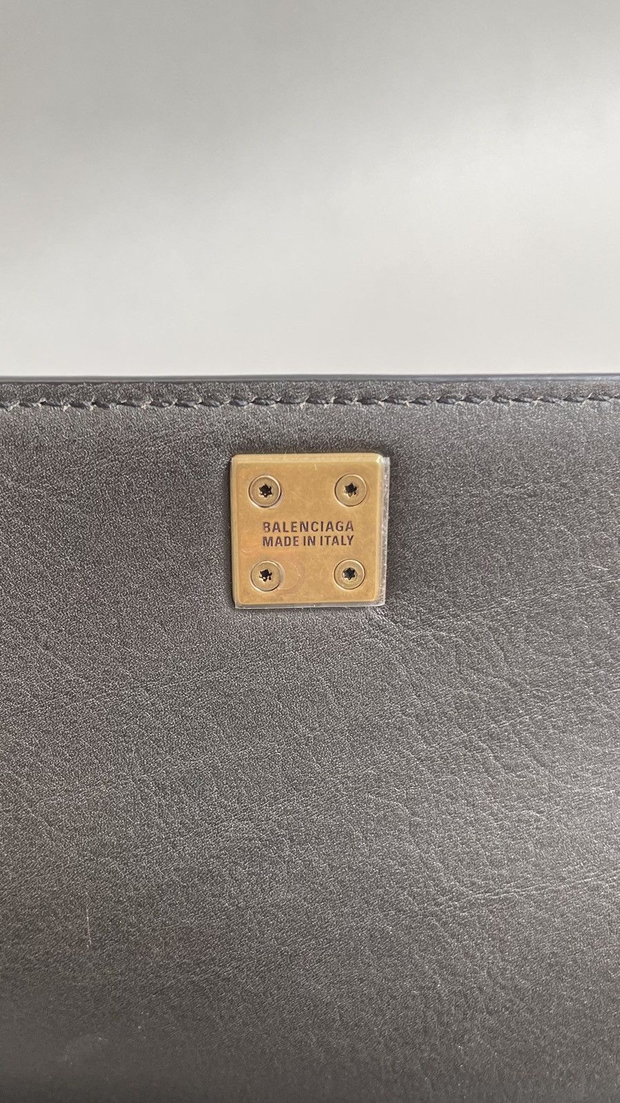Balenciaga Olive Distressed Leather ‘Money’ Hand Bag Size ONE SIZE - 22 Thumbnail
