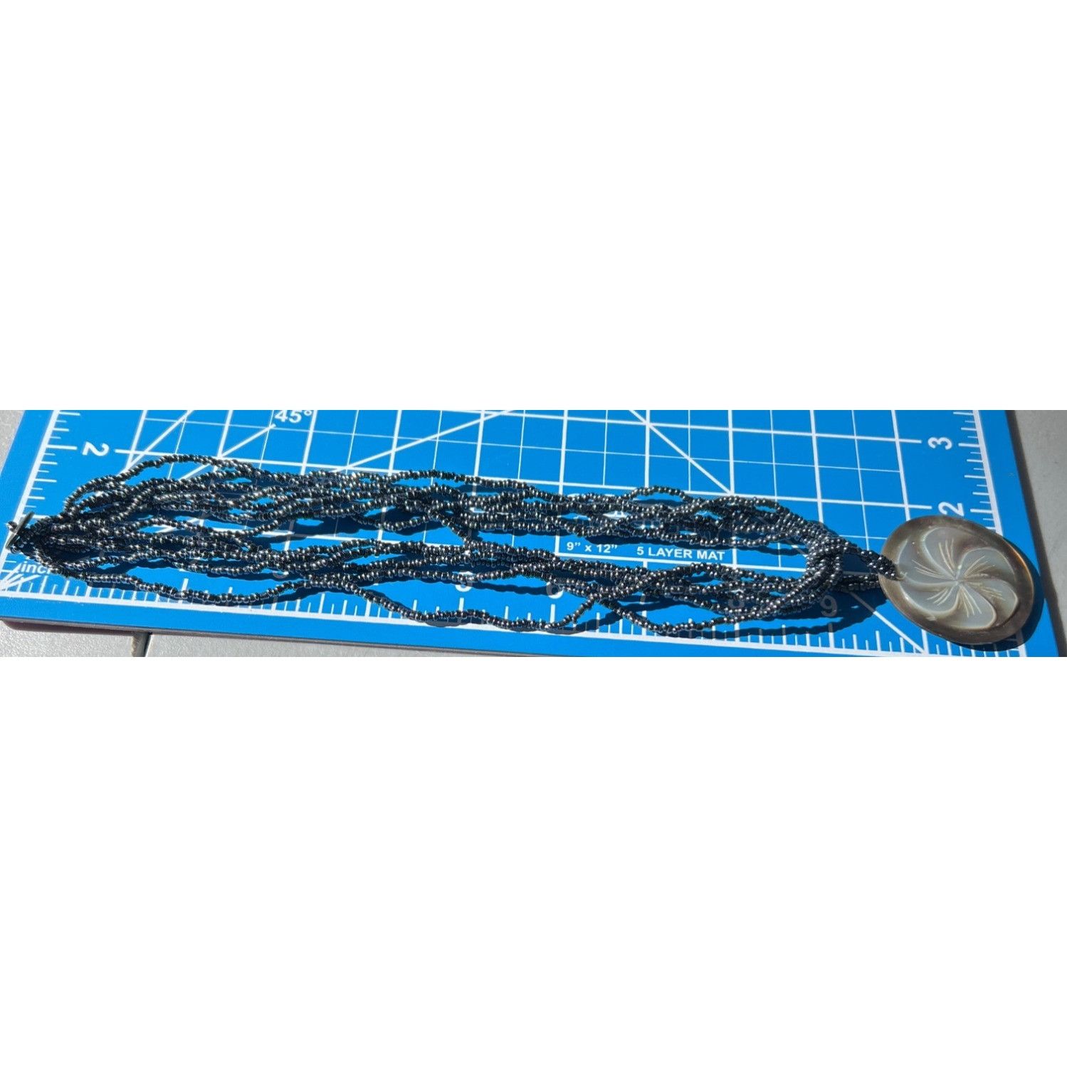 Other Vintage Dark Silver Seed Bead Necklace Carved Mother of Pear Size ONE SIZE - 6 Thumbnail
