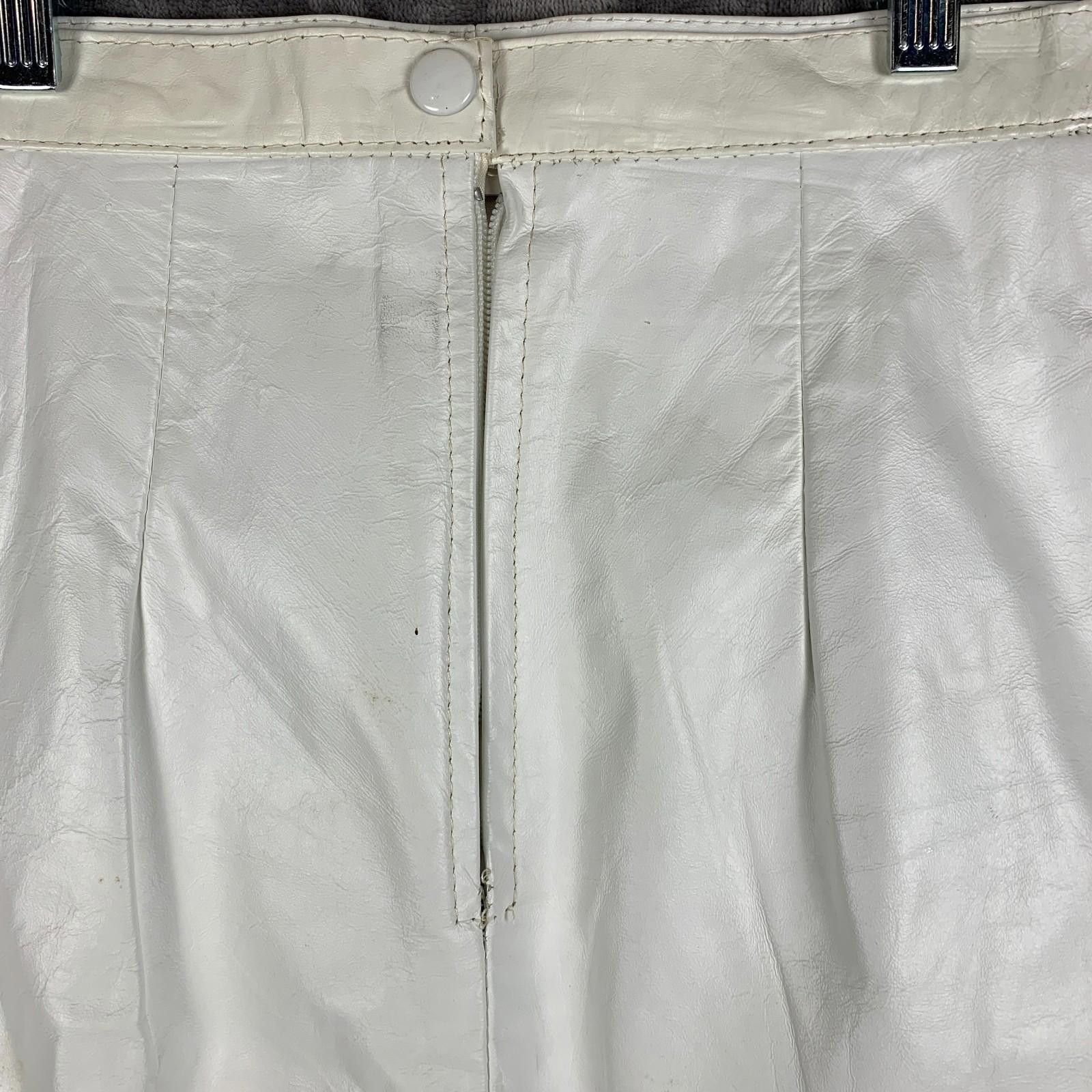 The Unbranded Brand Vintage Womens White Leather Pencil Skirt Waist:24" (353) Size 26" / US 2 / IT 38 - 5 Thumbnail