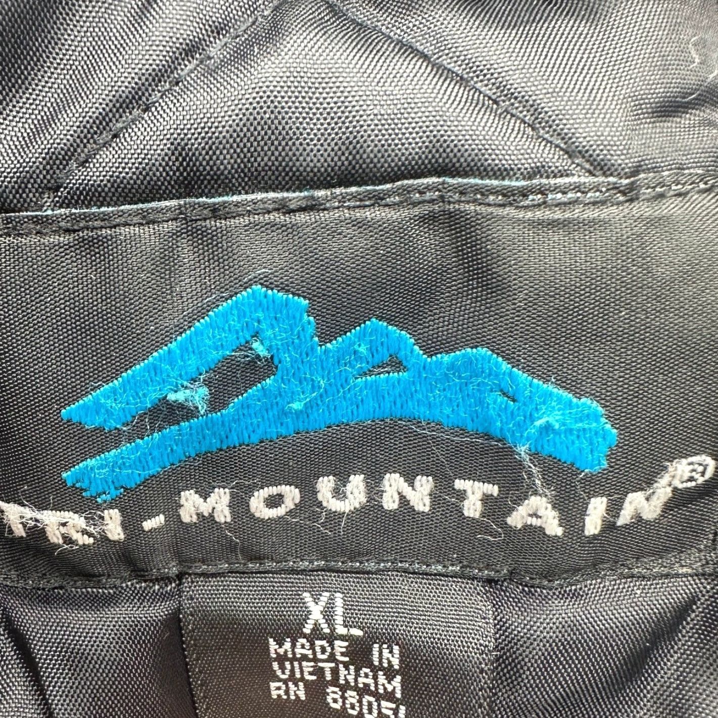Vintage VINTAGE Tri-Mountain Coca Cola Nylon Quilt Lined Work Jacket Mens XL Reflective Black Jacket Size US XL / EU 56 / 4 - 3 Thumbnail