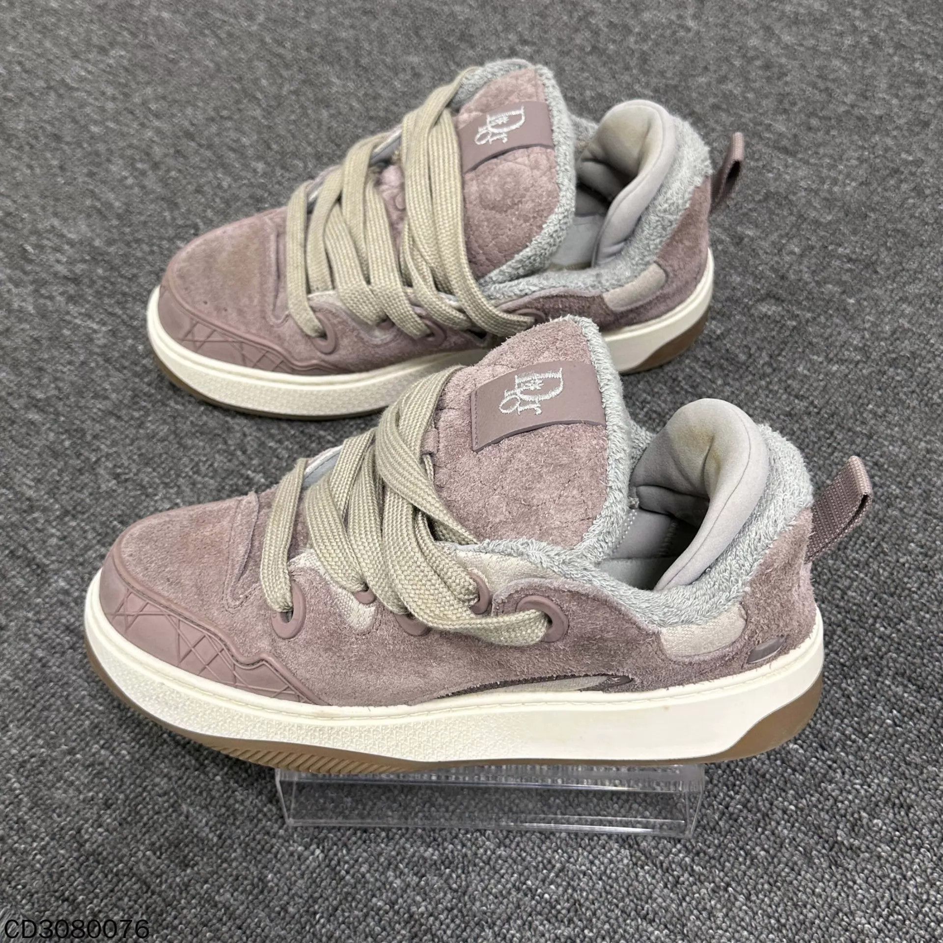 Dior Dior b9s Sneaker 95 New 39 Size US 8.5 / IT 38.5 - 1 Thumbnail