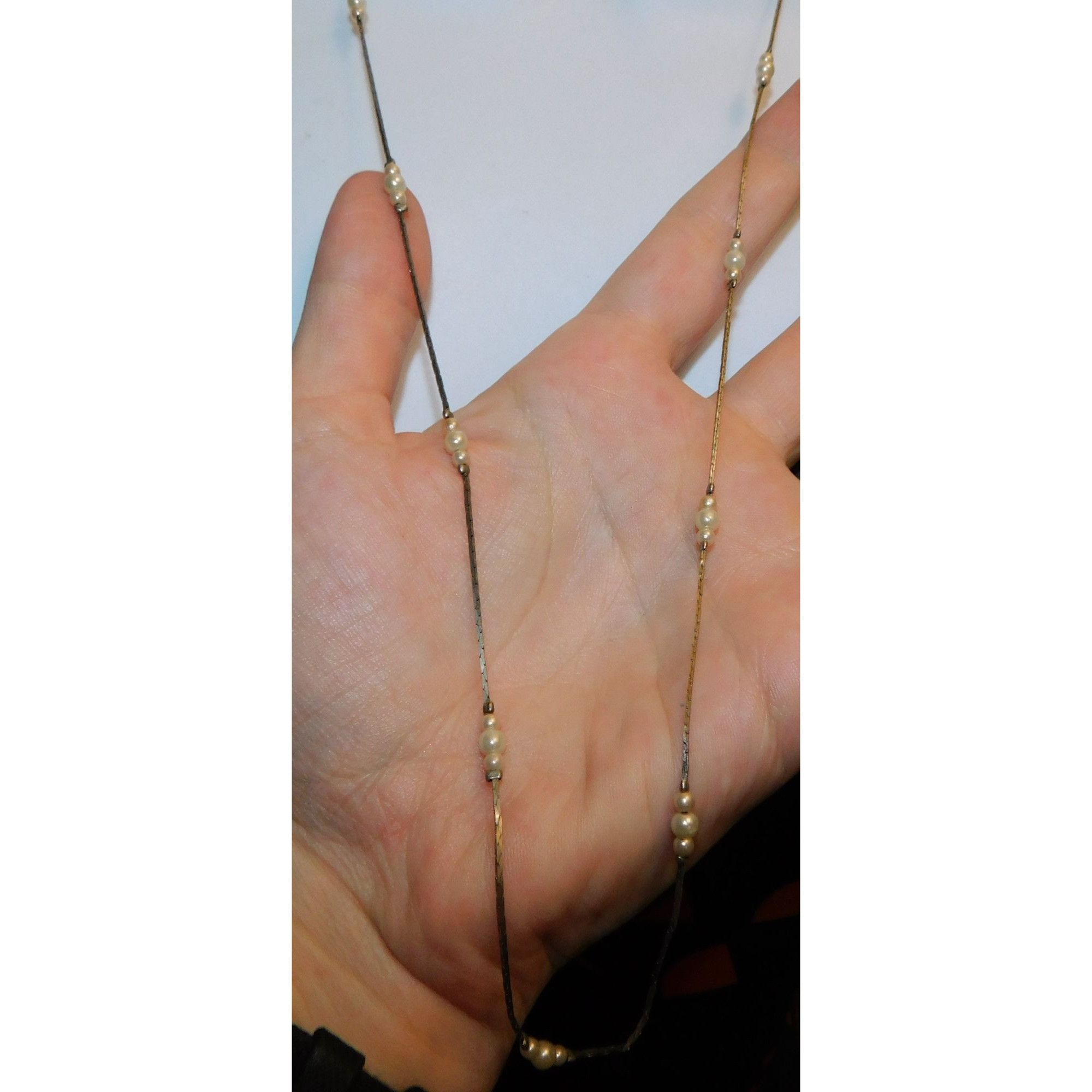 Other Elegant Minimalist Faux Peal Station Necklace On Silver Tone Size ONE SIZE - 3 Thumbnail