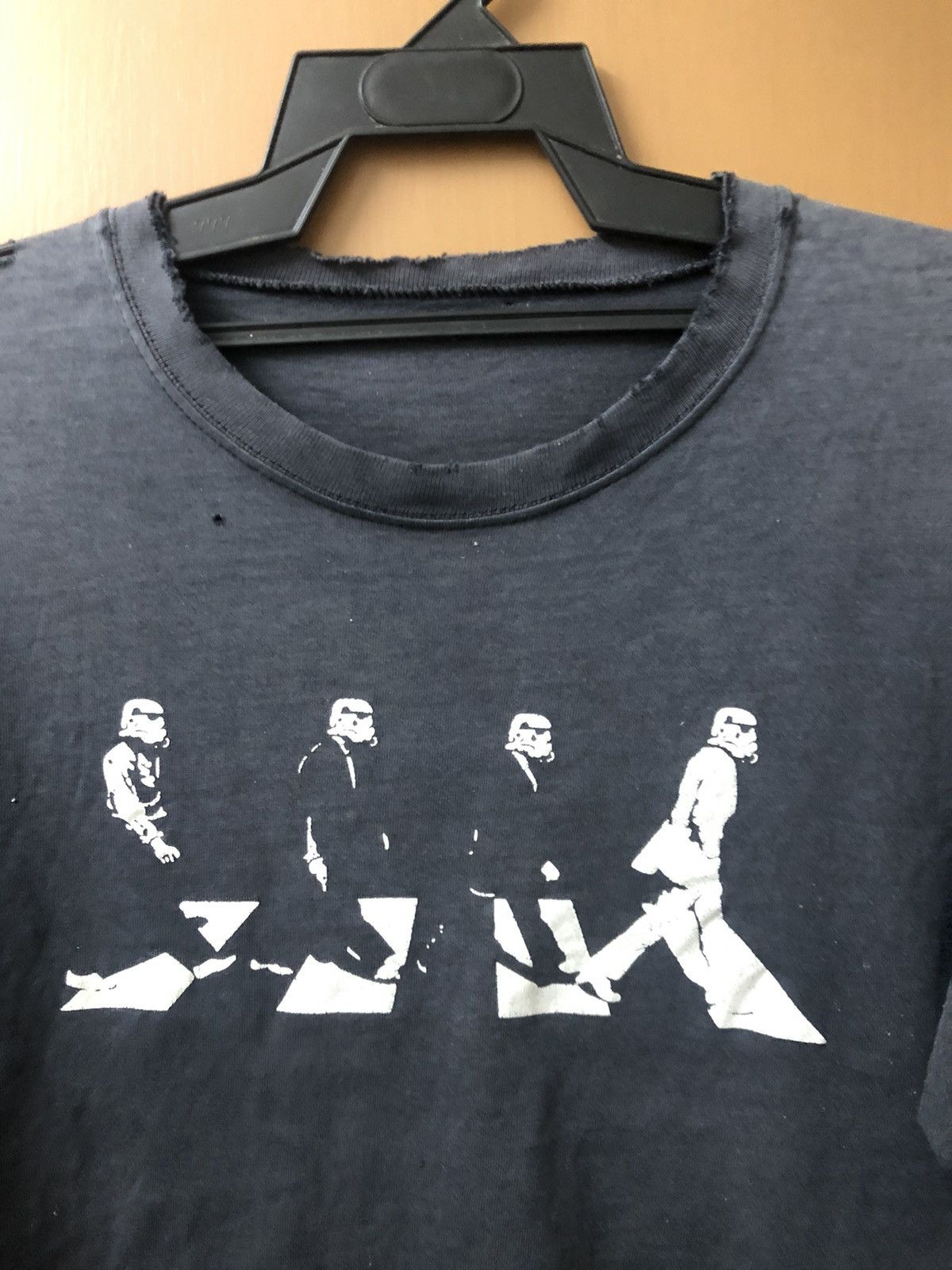 Band Tees × Vintage The beatles abbey road x starwars Size US M / EU 48-50 / 2 - 2 Thumbnail