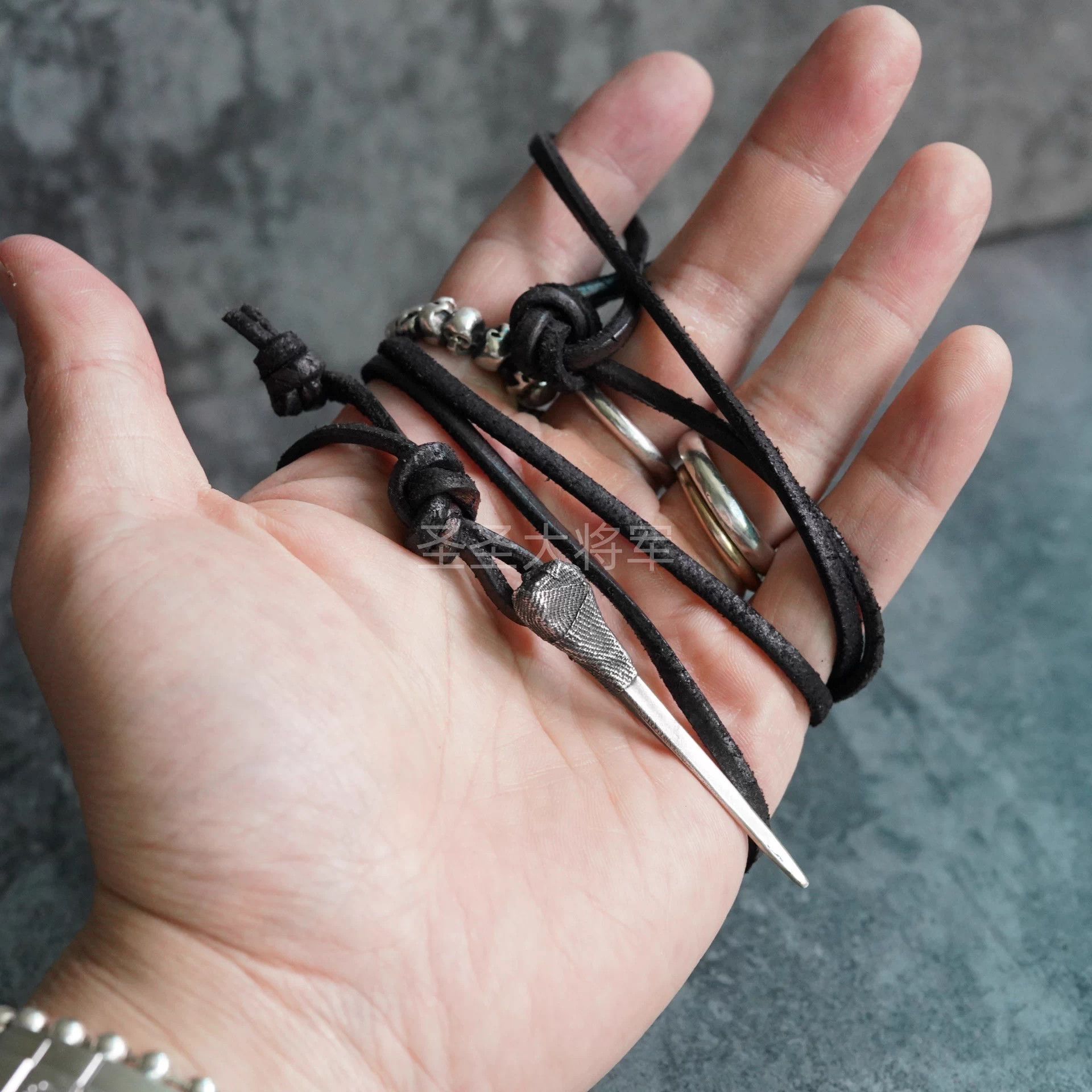 DETAJ Detaj SilverBlack Silver Needle Cowhide Necklace OS Size ONE SIZE - 5 Thumbnail