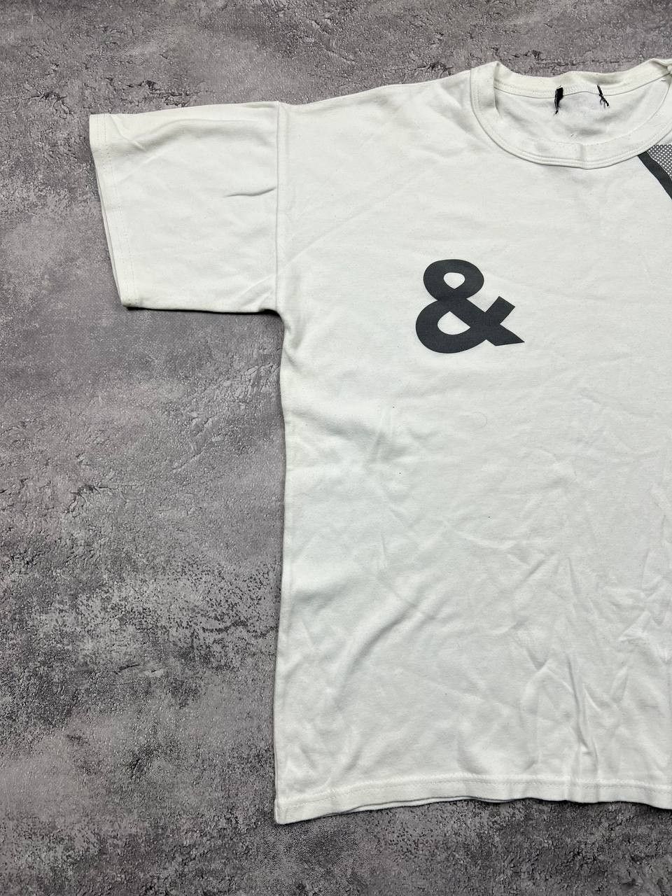 Vintage Vintage Dolce & Gabbana Tee Size US L / EU 52-54 / 3 - 4 Thumbnail