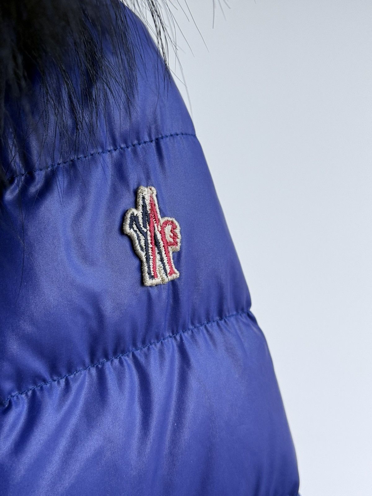 Moncler Grenoble Moncler Grenoble Down Puffer Jacket Size 2 Size M / US 6-8 / IT 42-44 - 3 Thumbnail