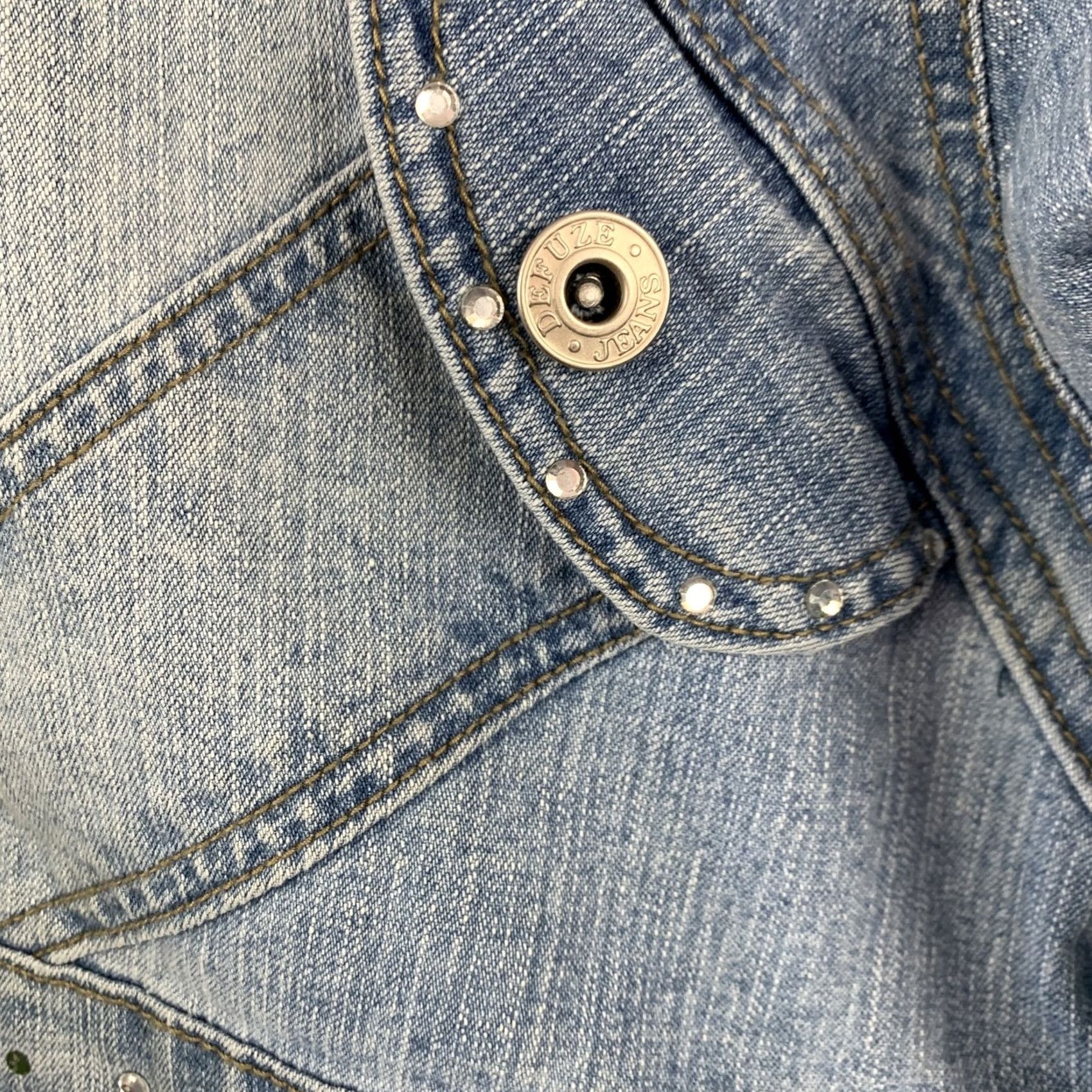 Denime VINTAGE Defuze Juniors XL Cropped Denim Jacket Blue Rhinestone Studded Button Front Size XL / US 12-14 / IT 48-50 - 6 Thumbnail