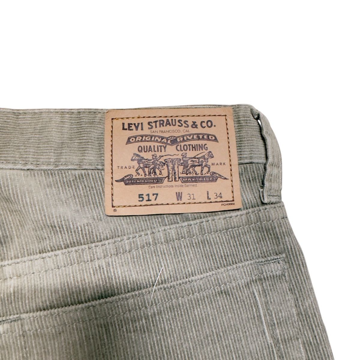 Levi's Vintage Levis 517 Green Corduroy Flare Jeans Hedi Slimane Size US 30 / EU 46 - 15 Thumbnail