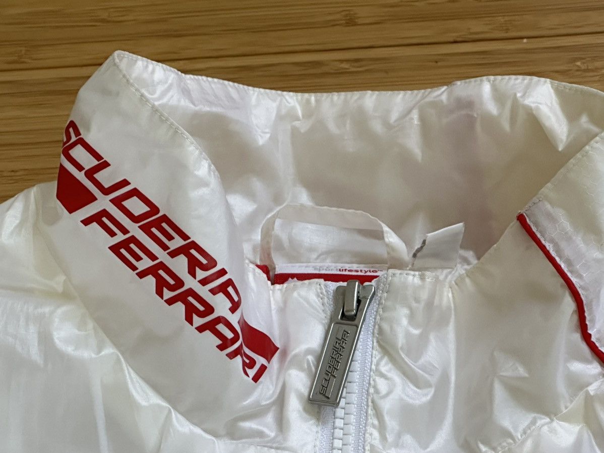 Puma Ferrari Puma Windbreaker Jacket White Red Nylon Glanz SizeXL Size US XL / EU 56 / 4 - 8 Thumbnail