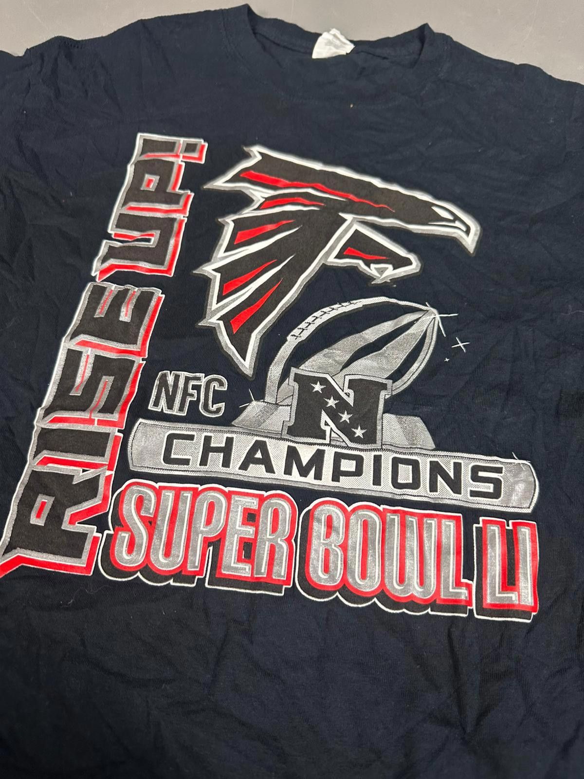 Gildan Atlanta Falcons Super Bowl LI Champions T-Shirt Size US M / EU 48-50 / 2 - 2 Thumbnail