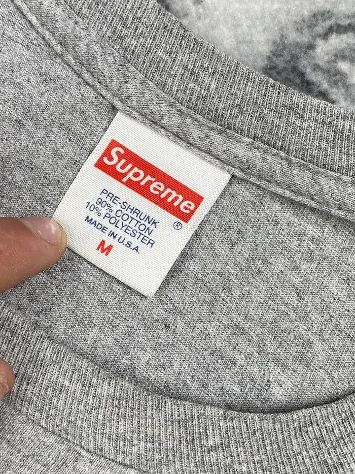Supreme Supreme Ear Tee Big Logo Size US M / EU 48-50 / 2 - 3 Thumbnail