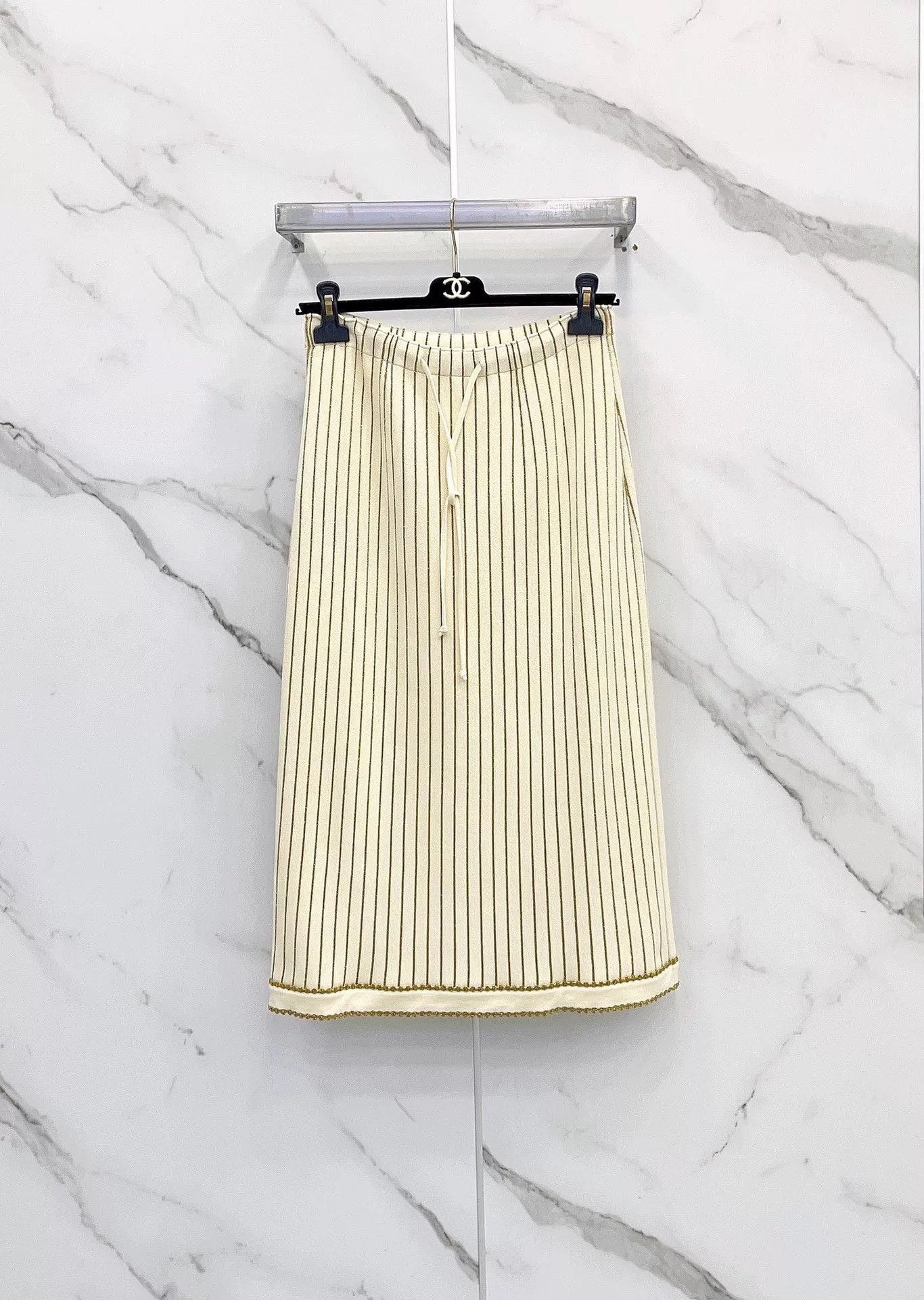 Gucci Gucci Gold Wool Midi Skirt Size 33" - 1 Thumbnail